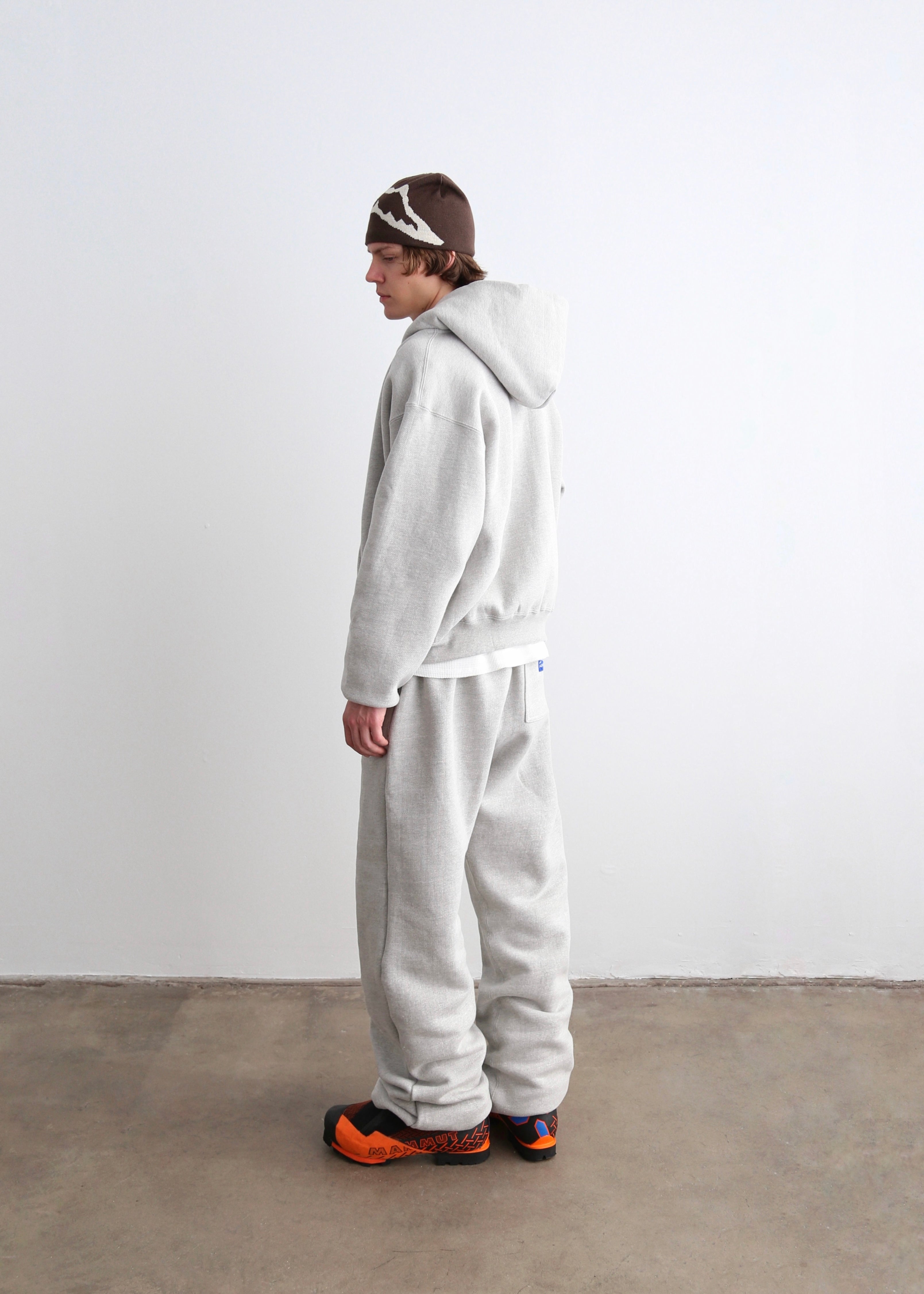 AKIMBO ZIP-UP HOODIE - HEATHER GREY