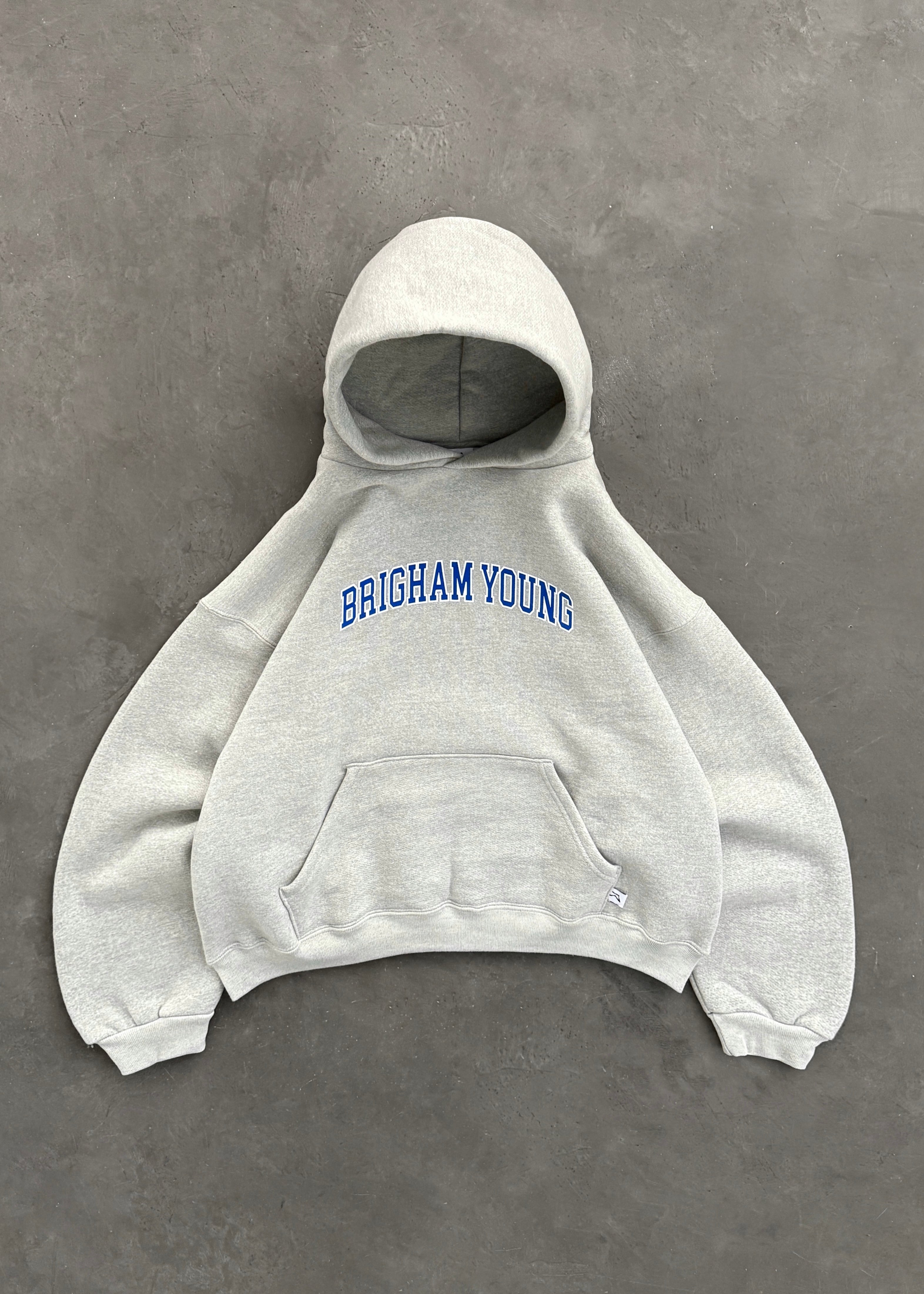 AKIMBO HOODIE - BRIGHAM YOUNG UNIVERSITY® ALTERNATE
