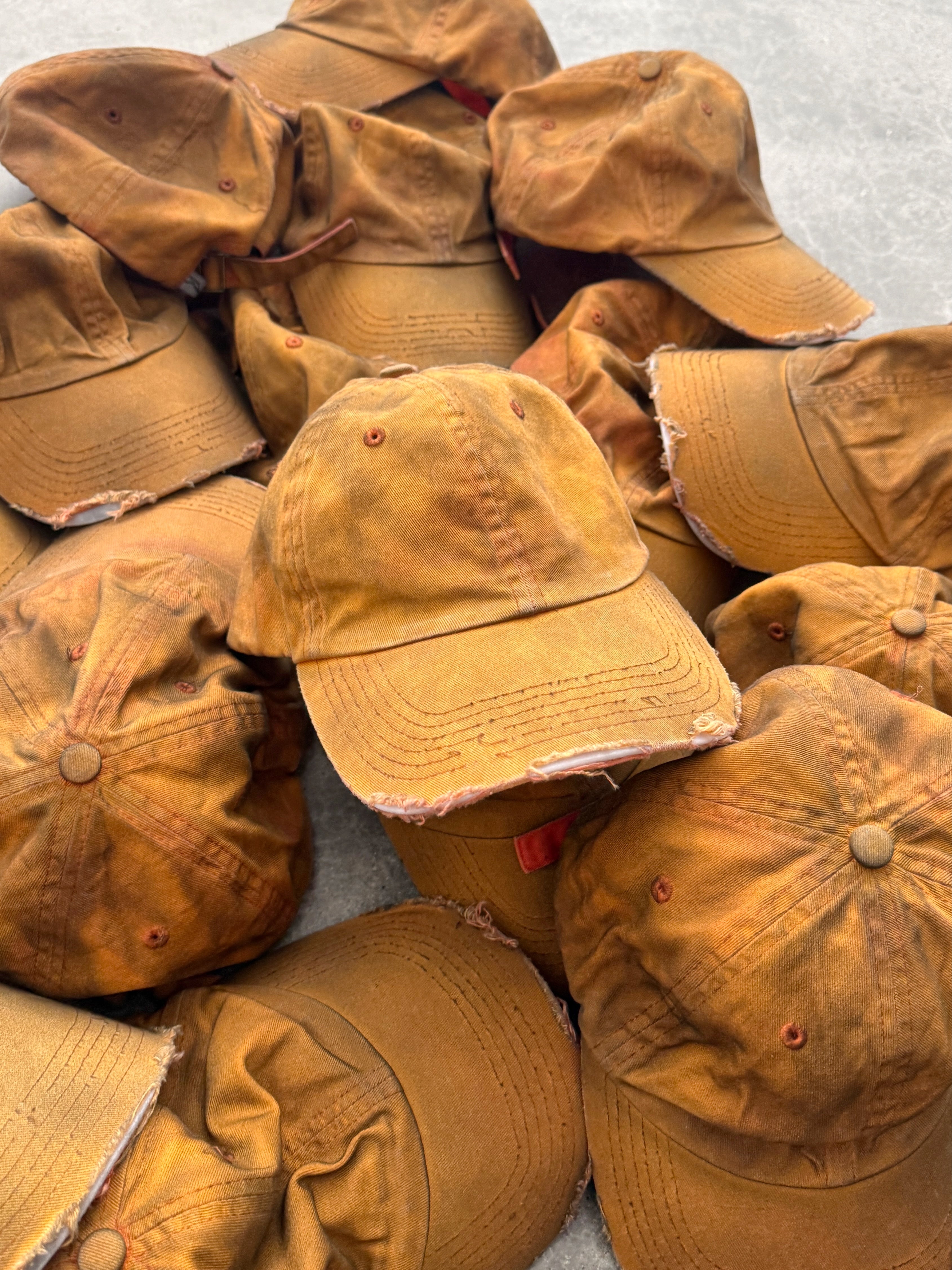 THRASHED LOW PROFILE CAP - BURNT ORANGE
