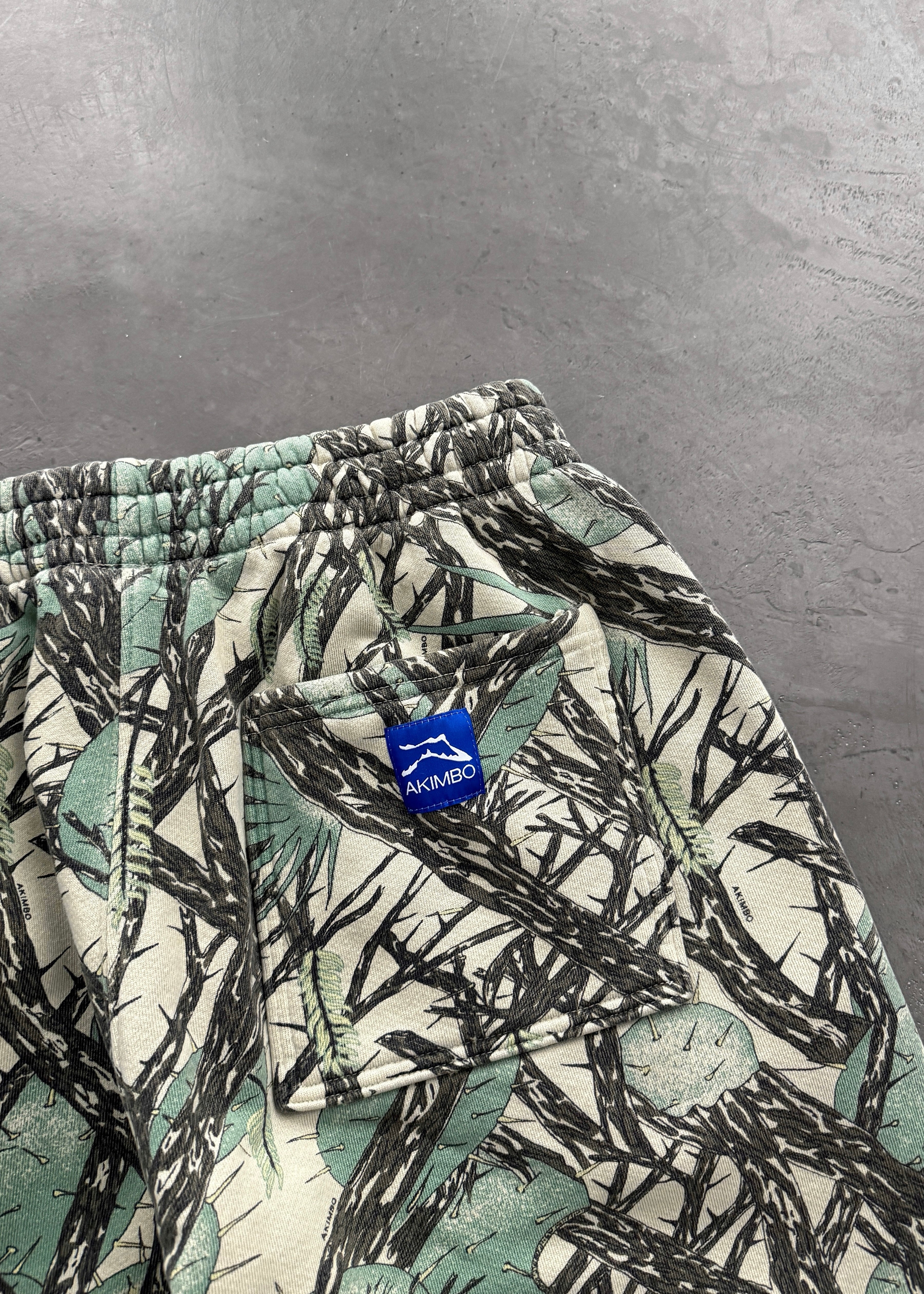 STRAIGHT-LEG SWEATPANTS - MOJAVE CAMO