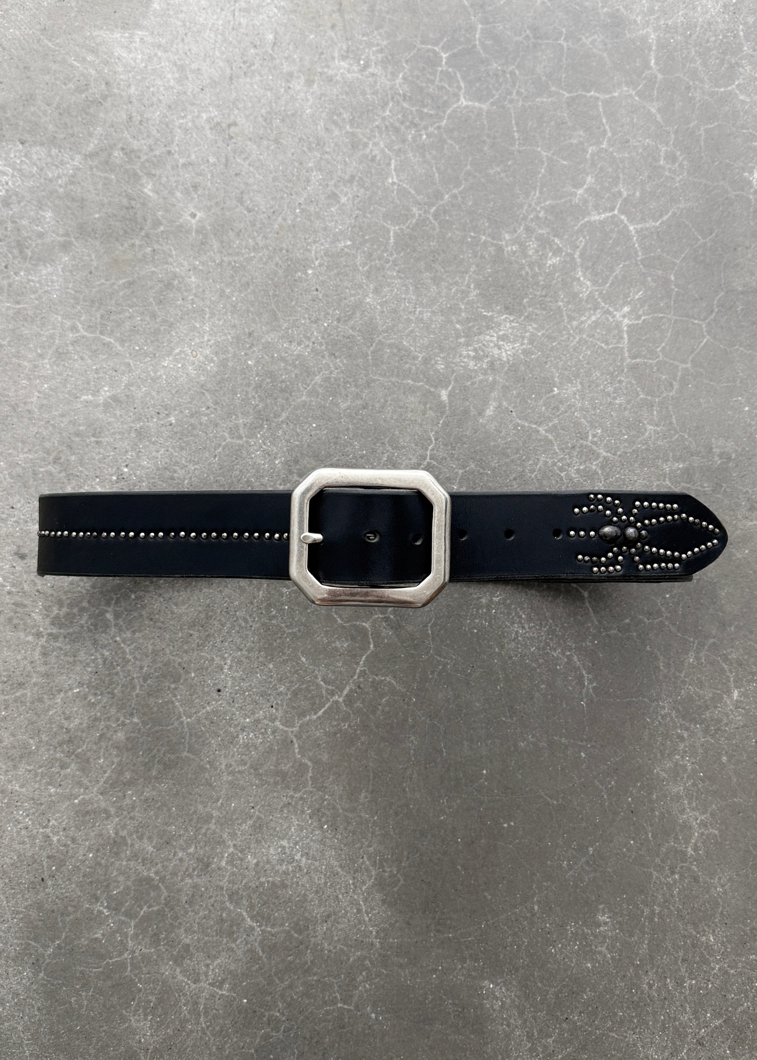 LEATHER STUDDED BELT