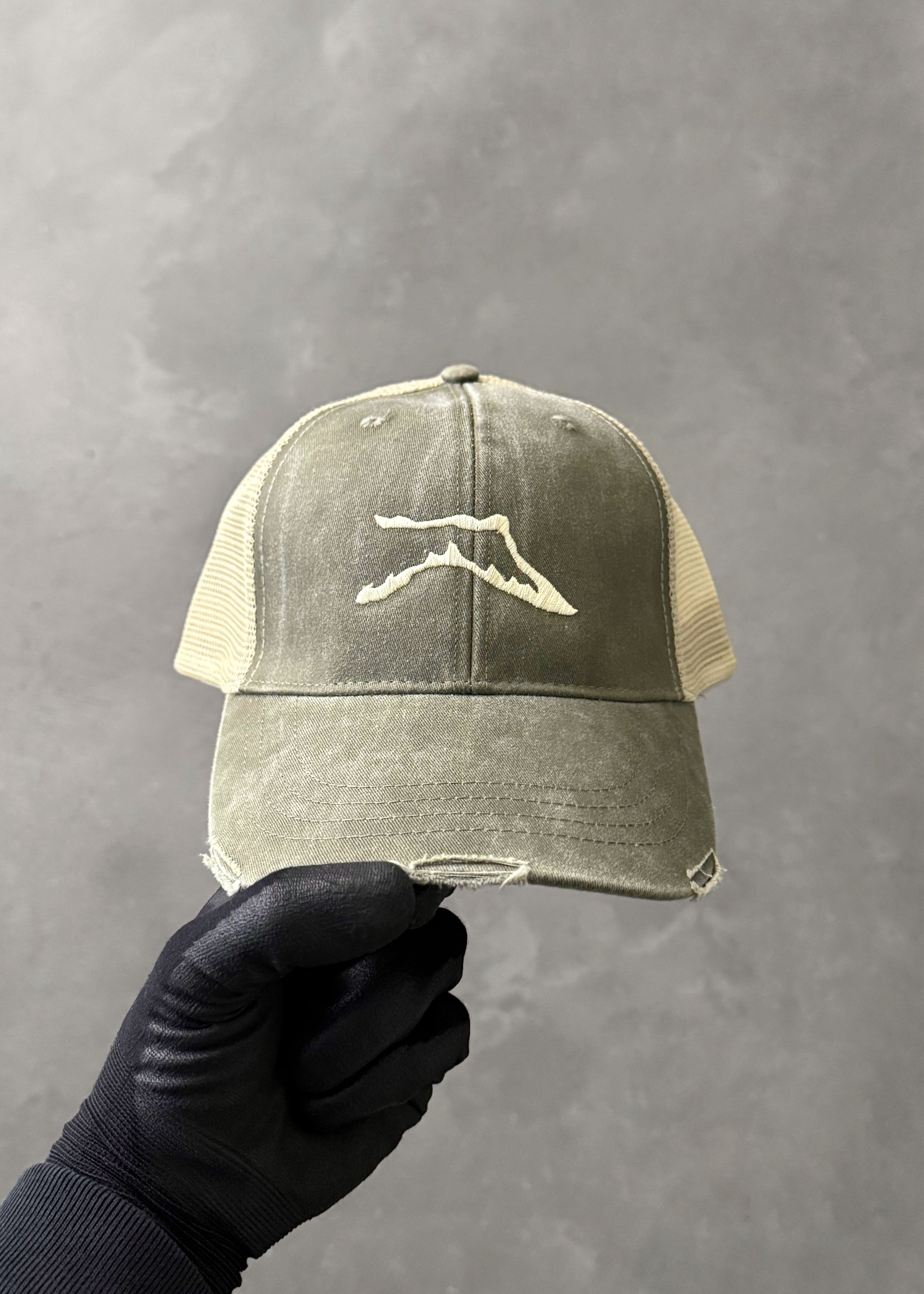 DISTRESSED RANGE MESH CAP - OLIVE