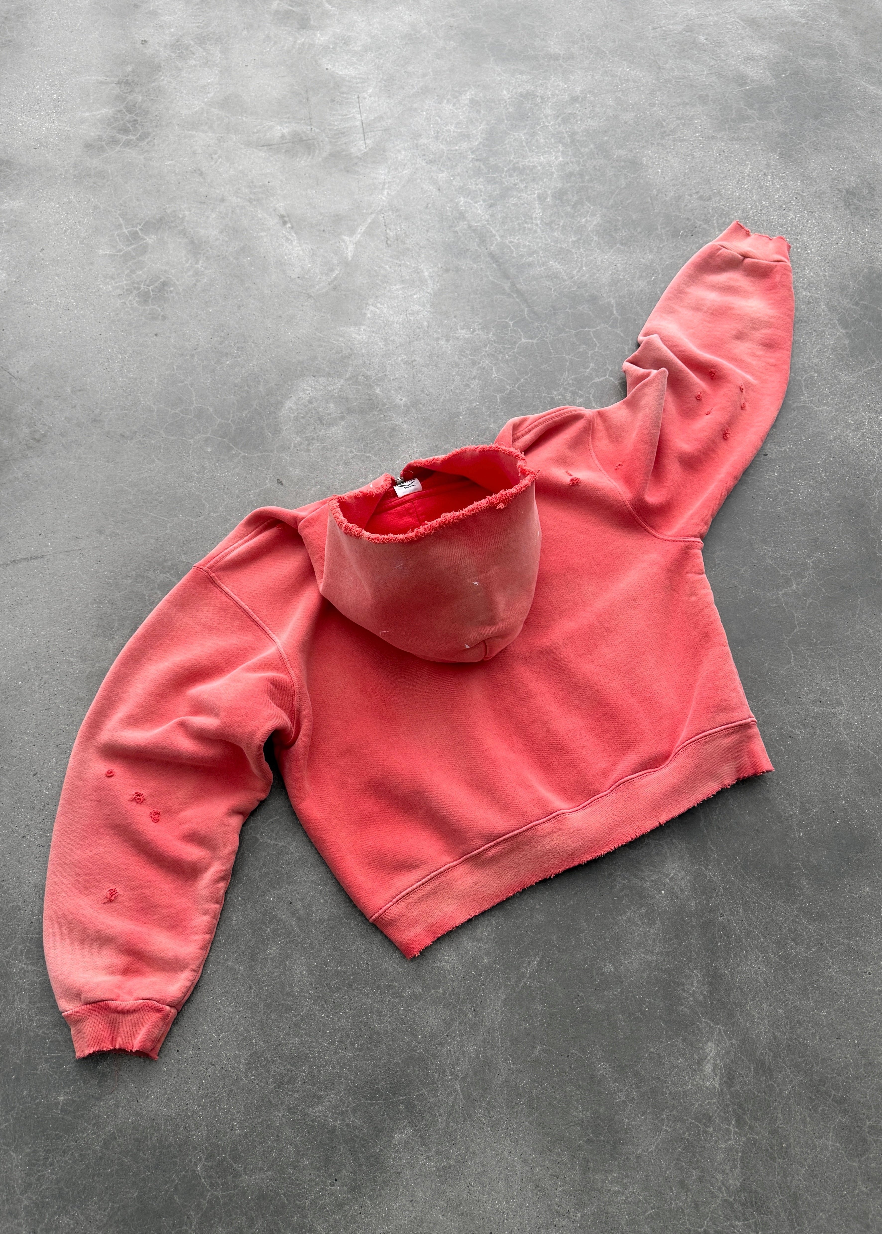 "WATCH-PEEKER" ZIP UP HOODIE - SUN FADED RED