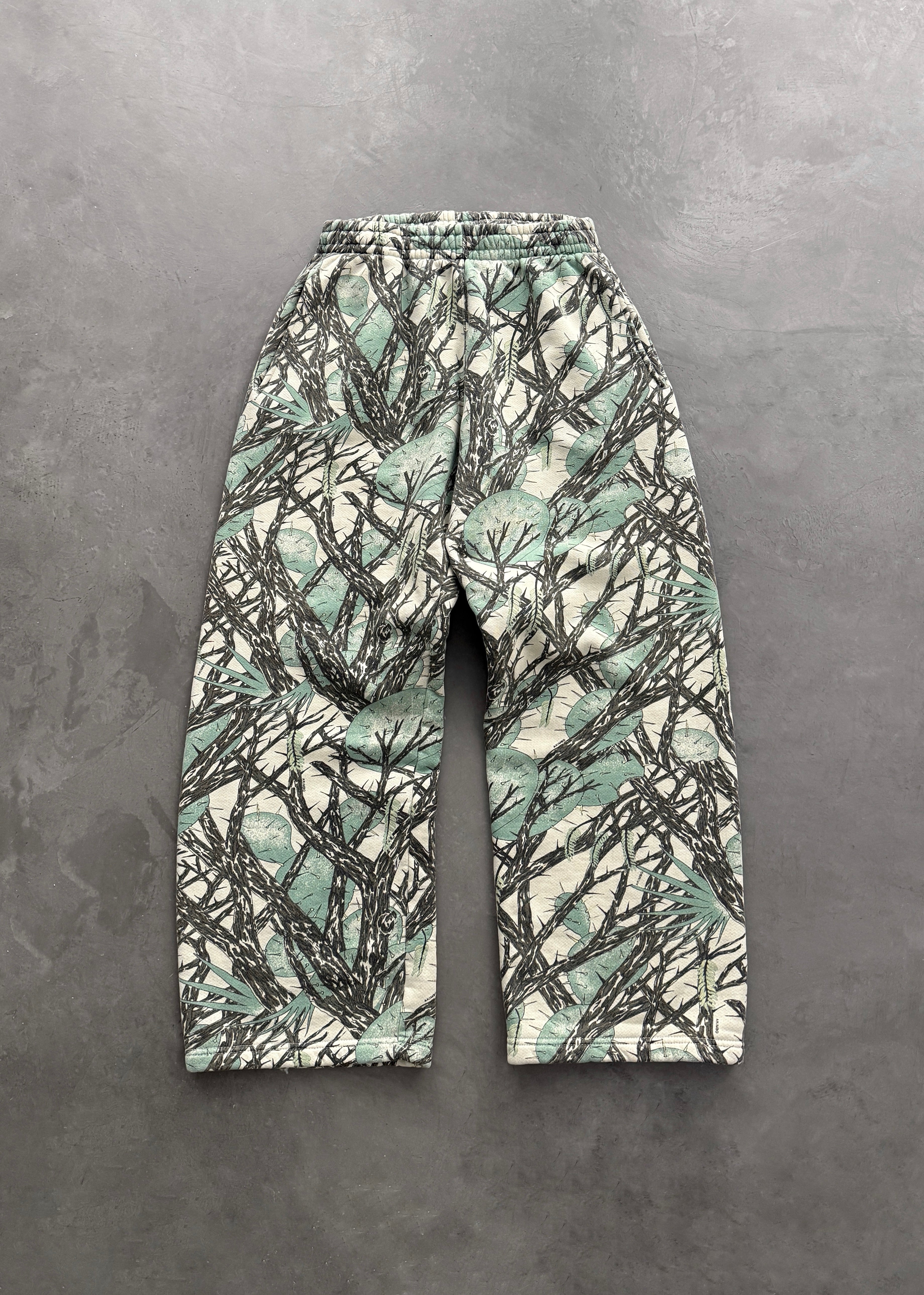 STRAIGHT-LEG SWEATPANTS - MOJAVE CAMO