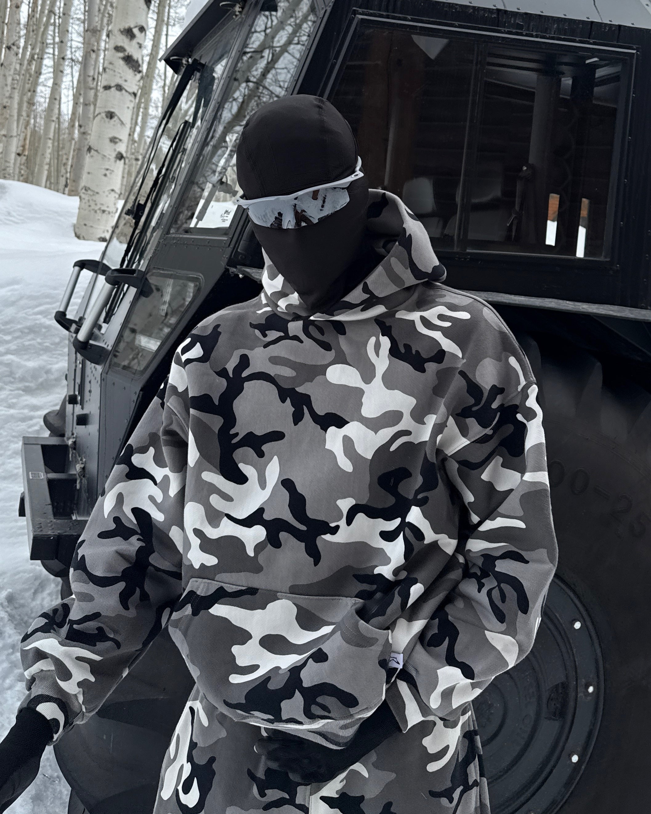 AKIMBO HOODIE - SNOW CAMO