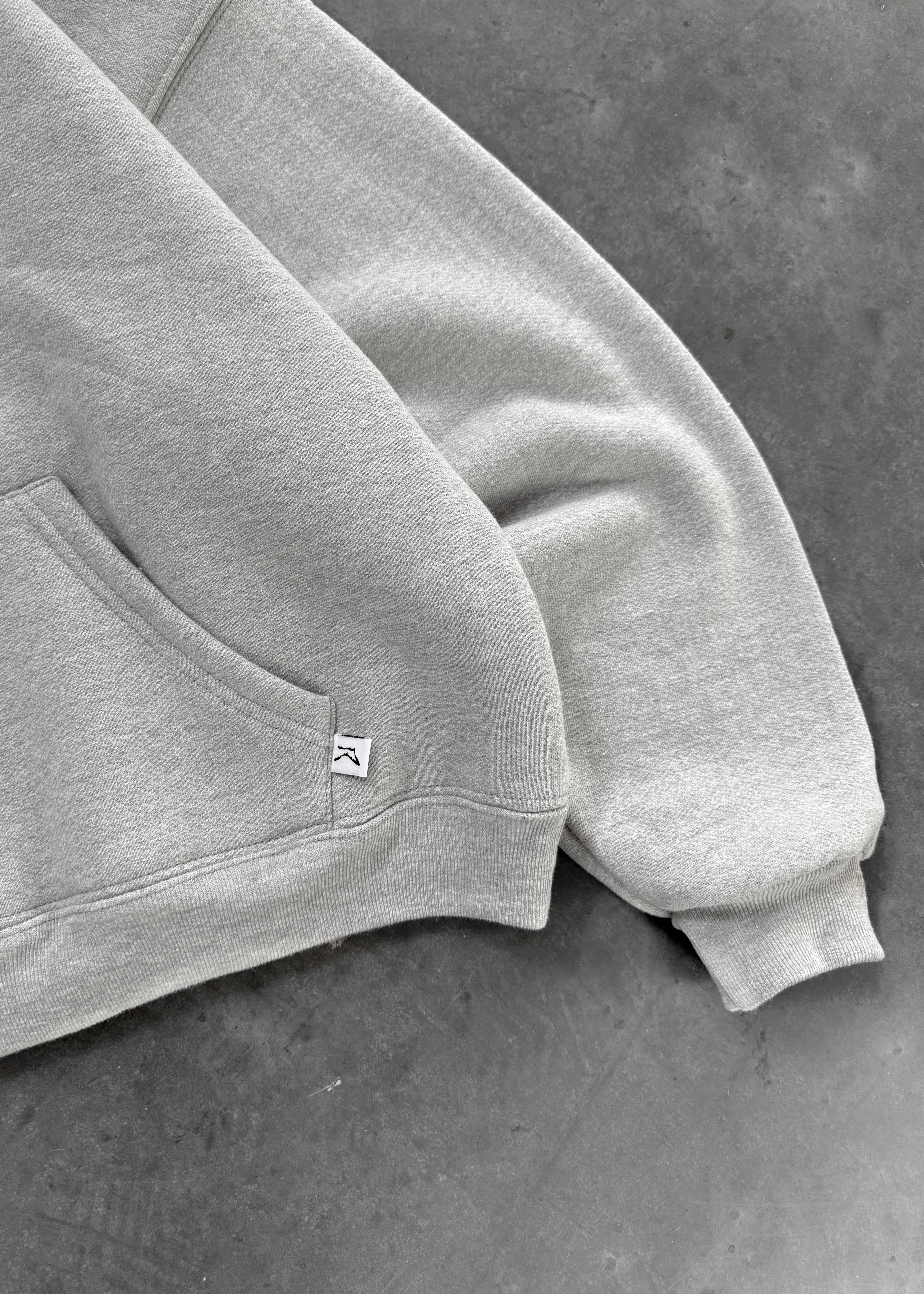 AKIMBO HOODIE - HEATHER GREY