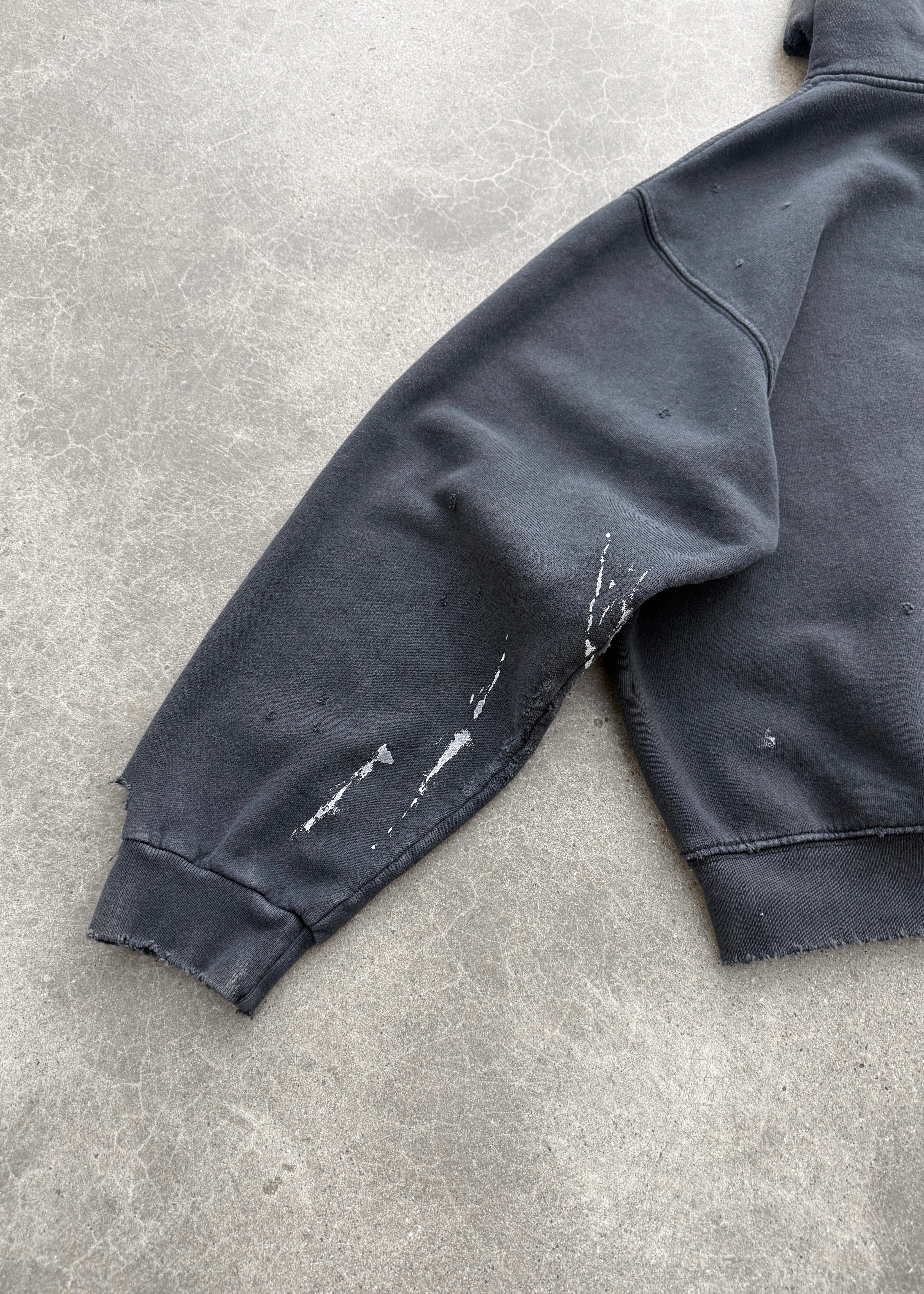 "WATCH PEEKER" ZIP-UP HOODIE - FADED BLACK