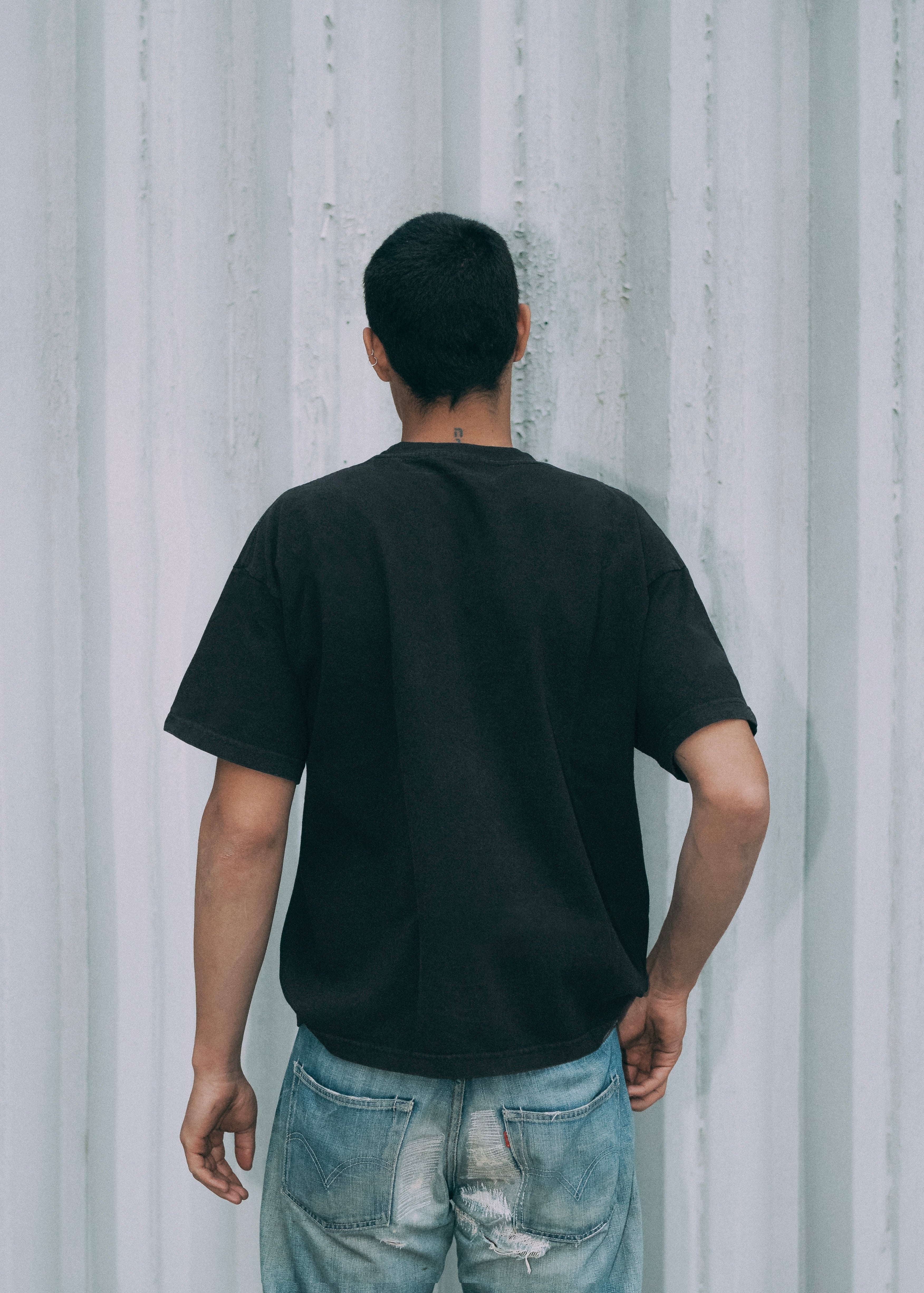 THE “1999” BLANK TEE - STONEWASHED BLACK