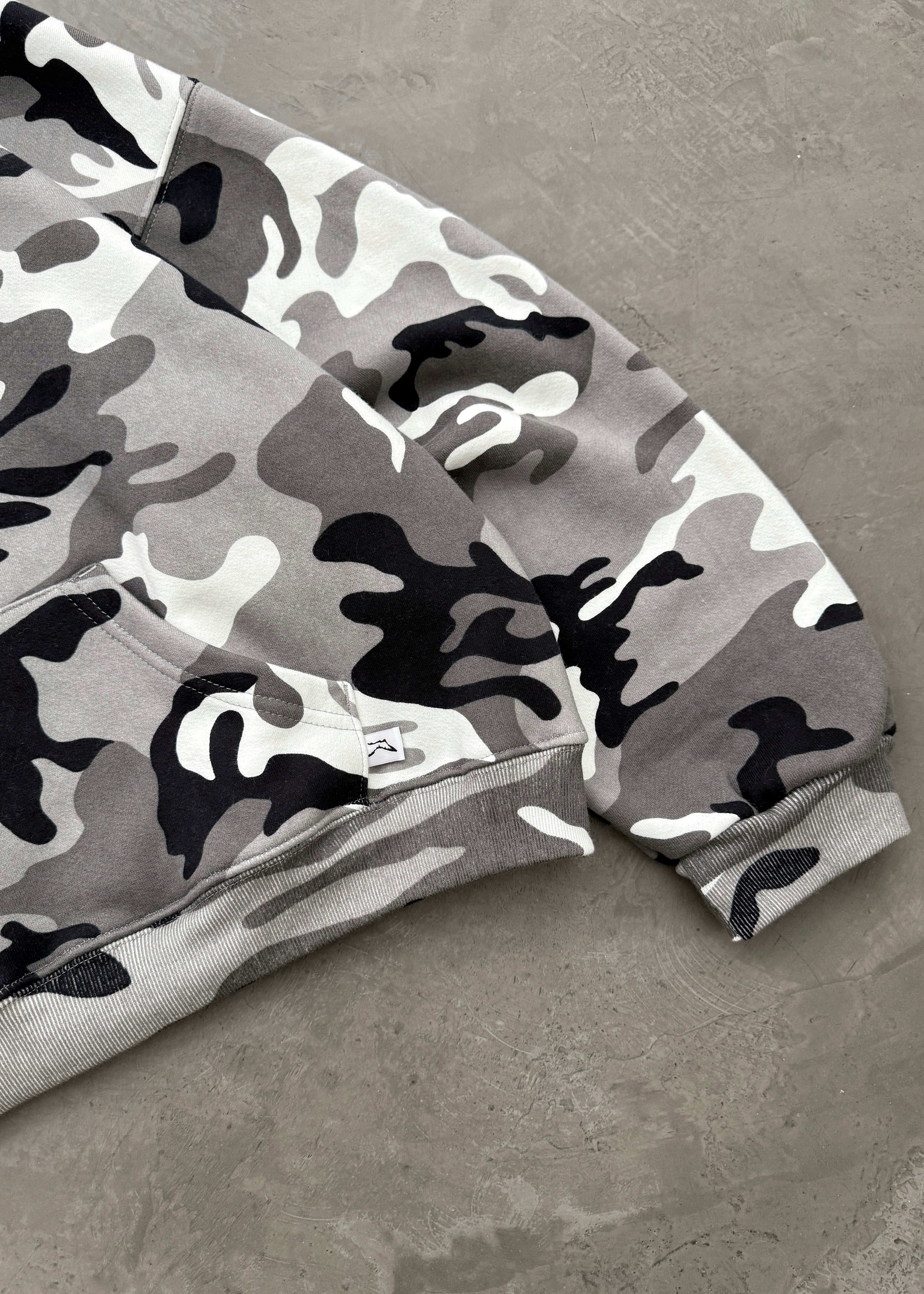 AKIMBO HOODIE - SNOW CAMO