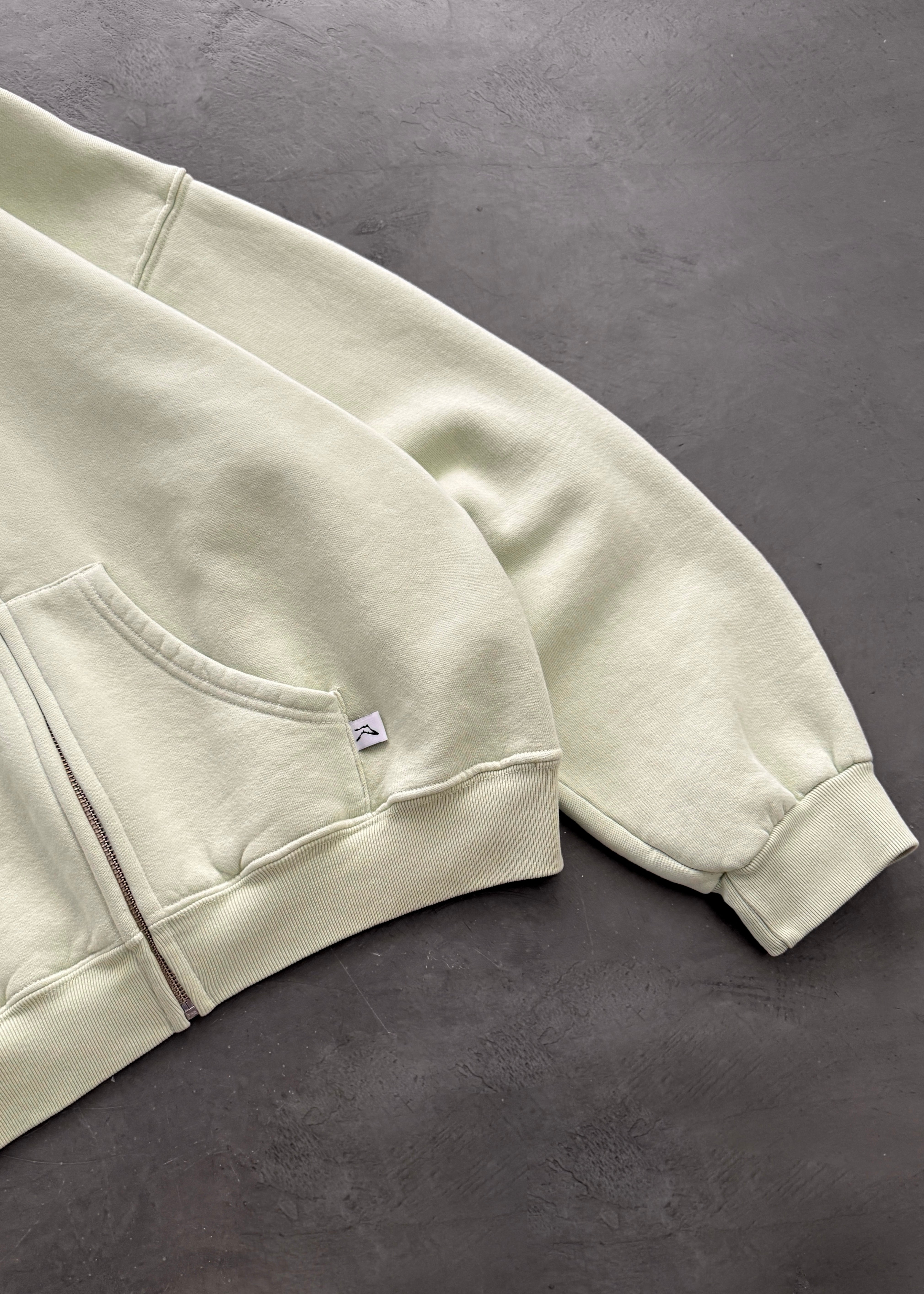 AKIMBO ZIP-UP HOODIE - GLEAM