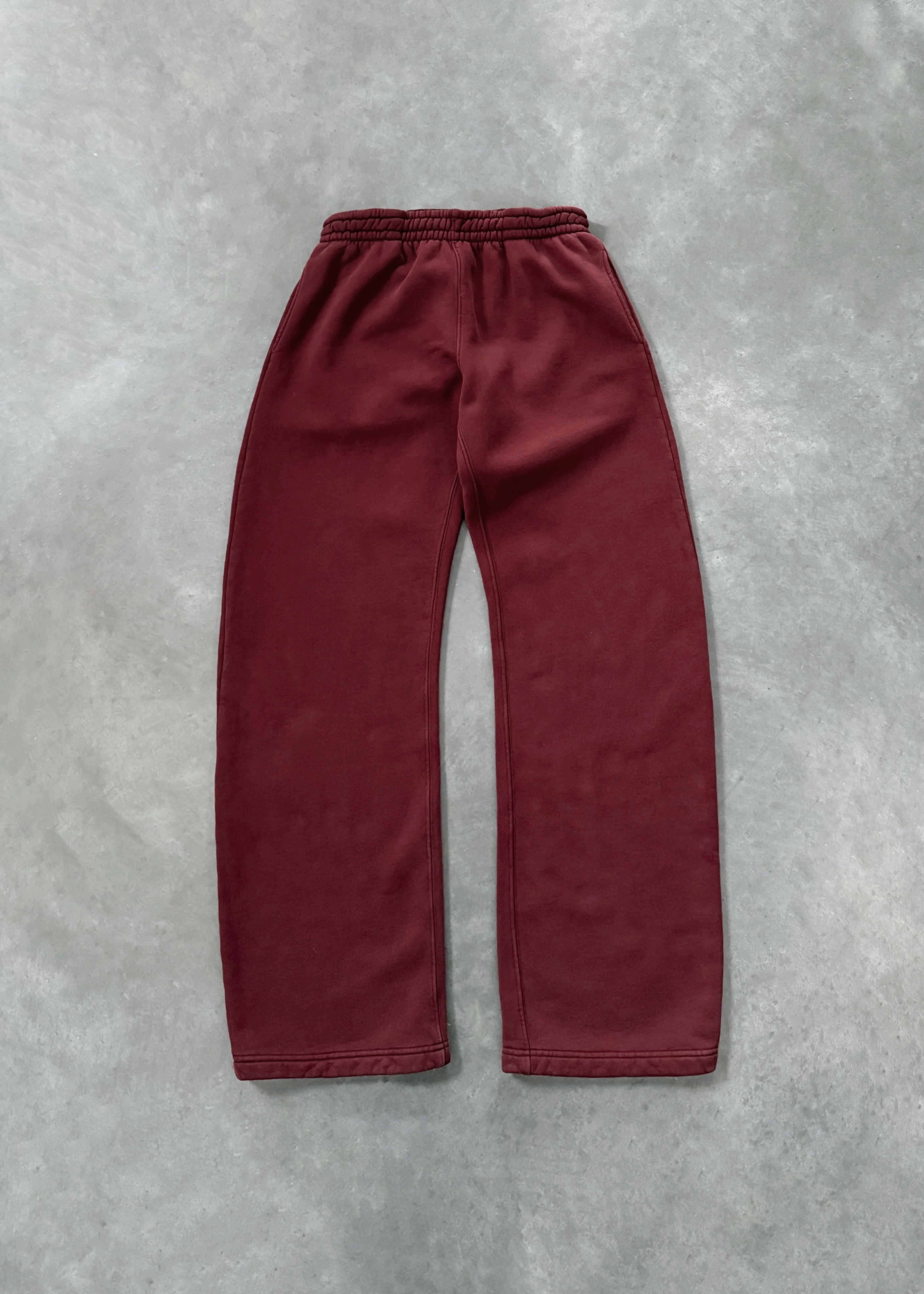 AKIMBO STRAIGHT-LEG SWEATPANTS - WINE