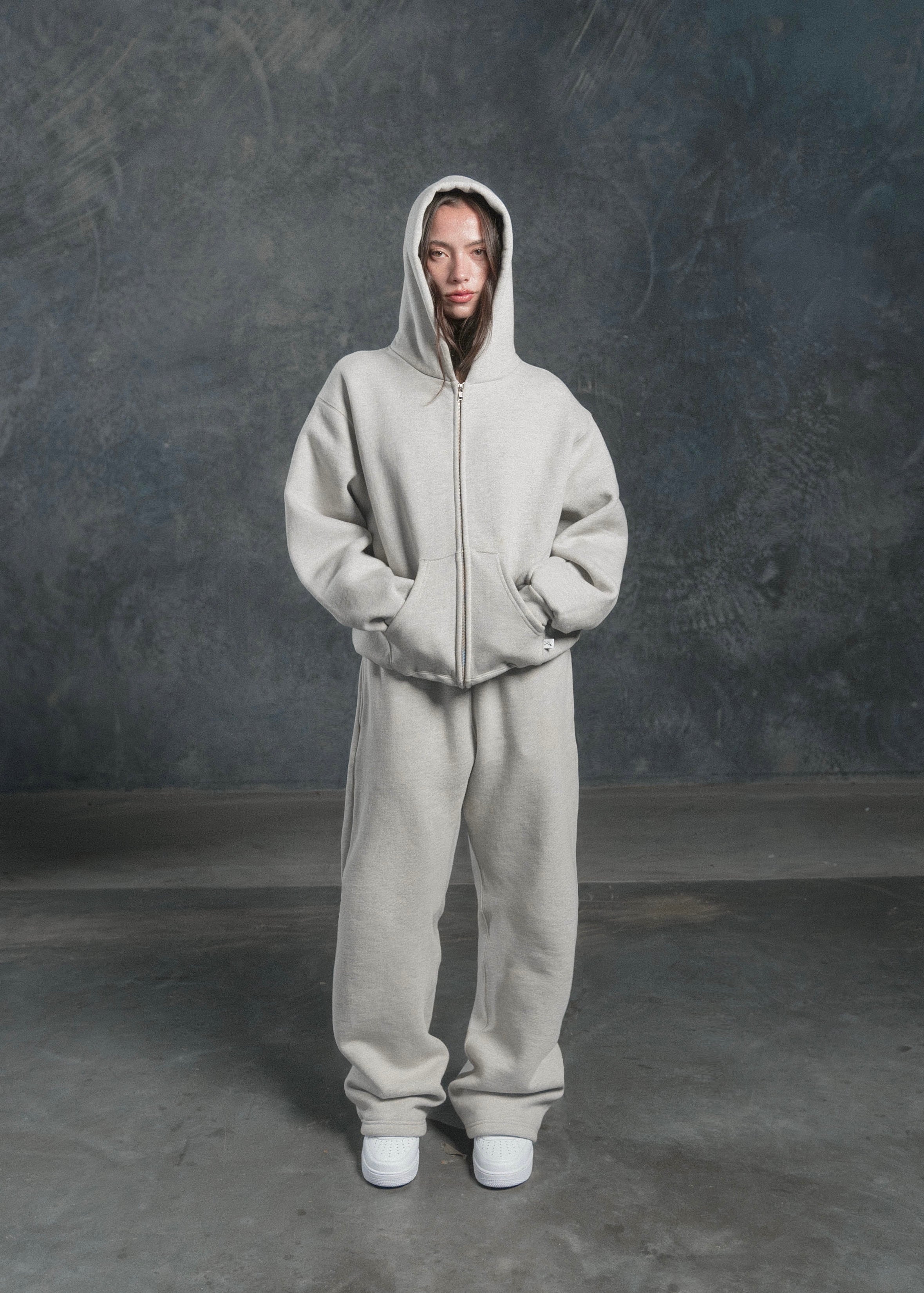 AKIMBO ZIP-UP HOODIE - HEATHER GREY