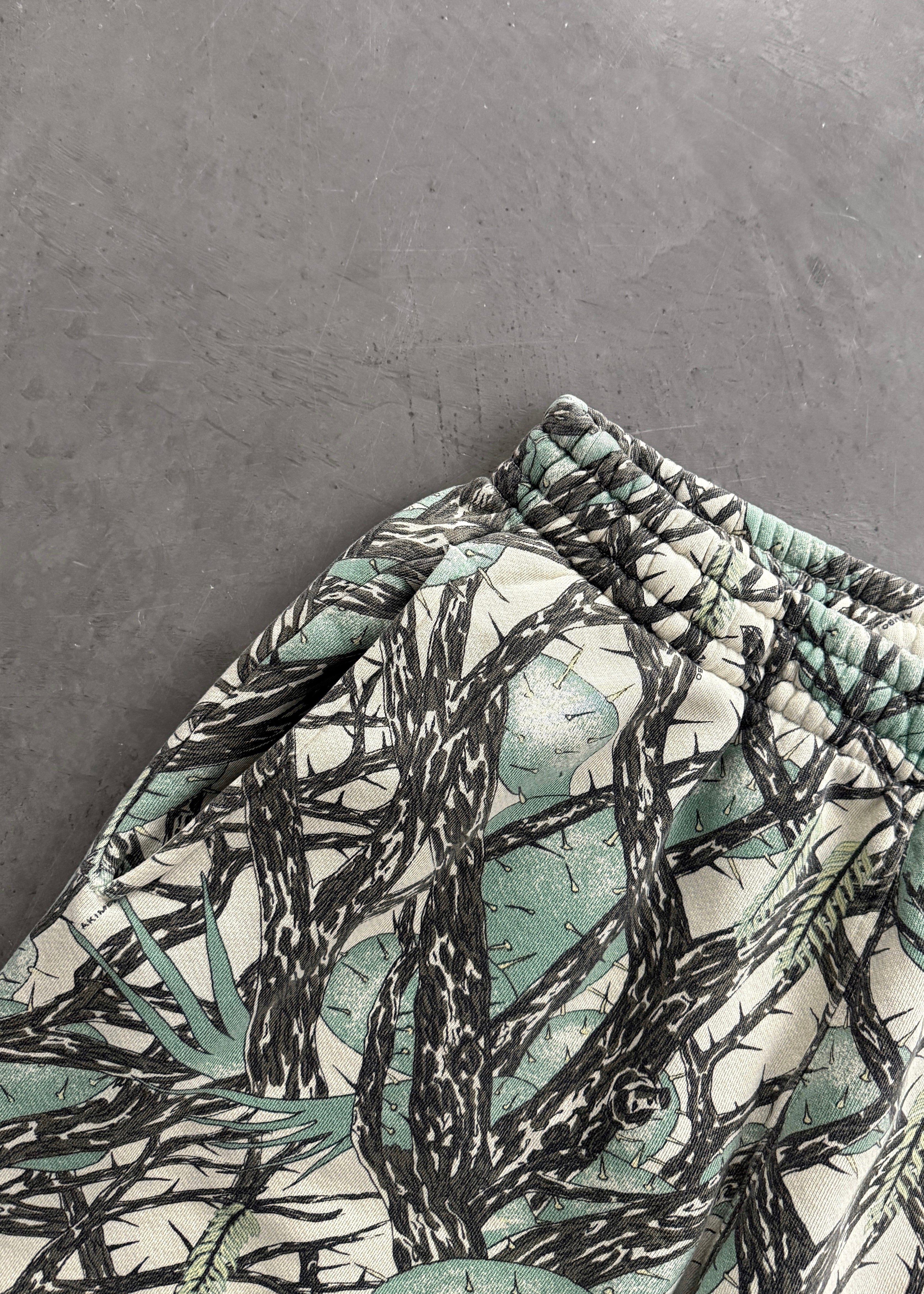 STRAIGHT-LEG SWEATPANTS - MOJAVE CAMO