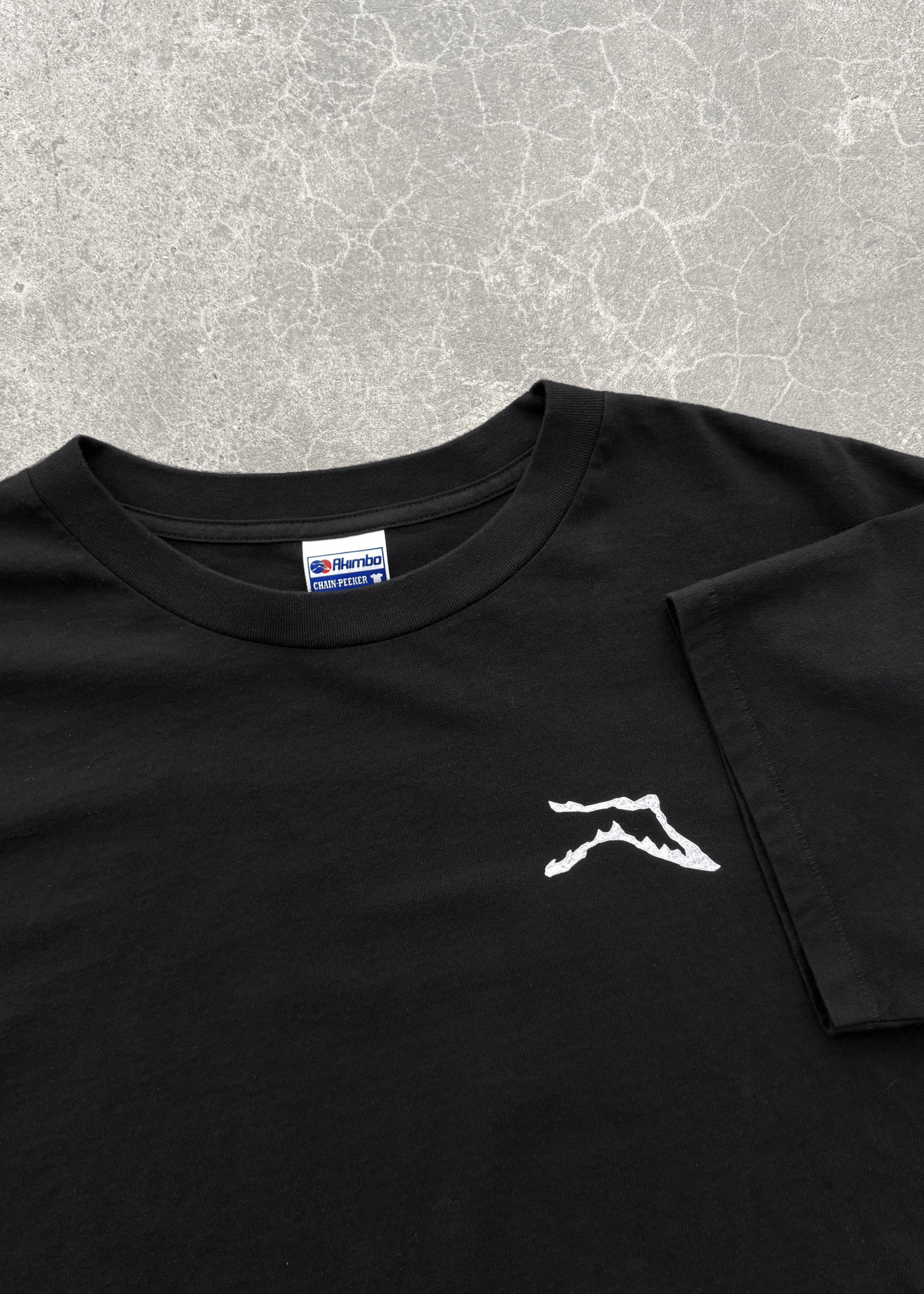 "CHAIN-PEEKER” MID-WEIGHT RANGE TEE - BLACK