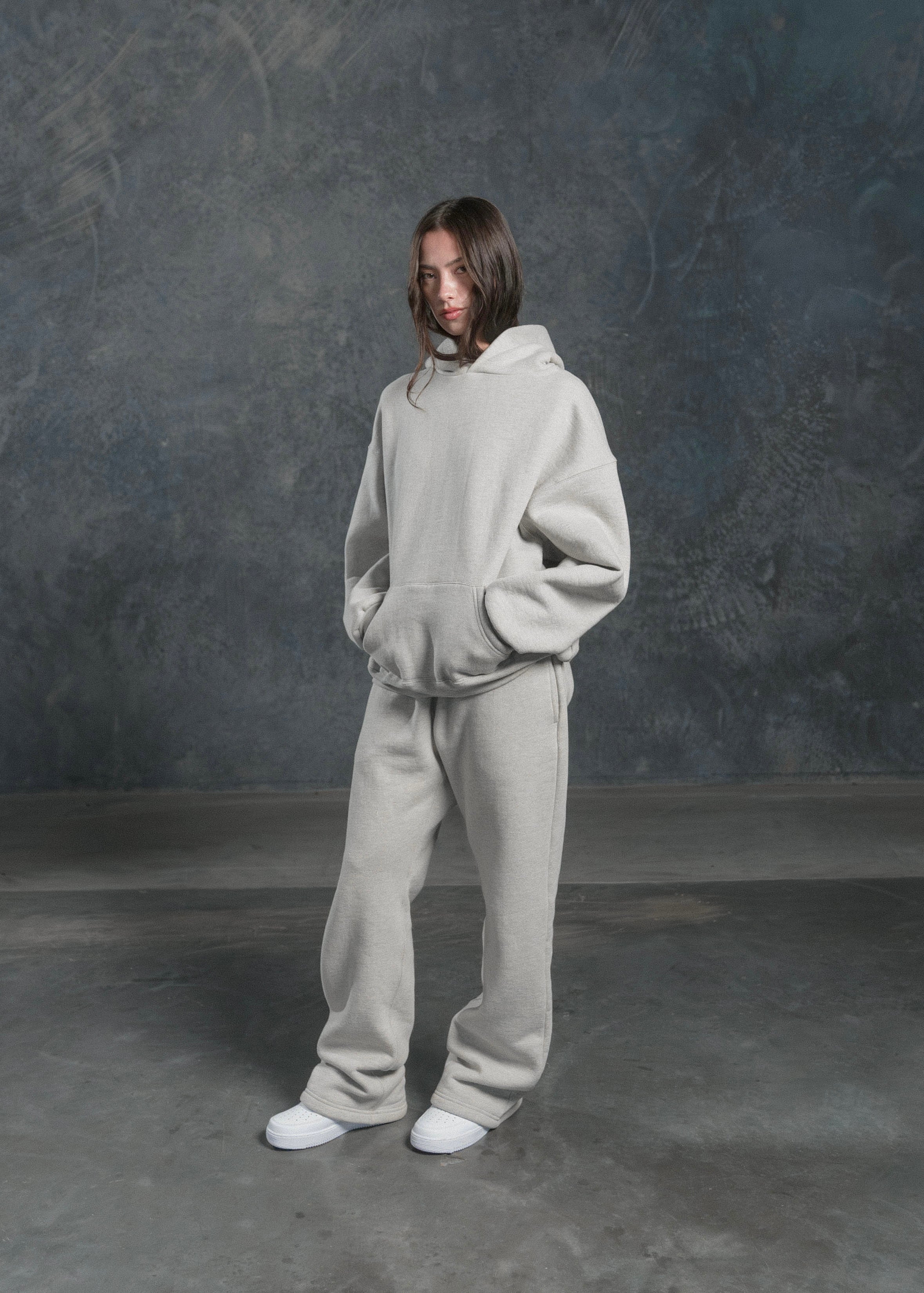 AKIMBO HOODIE - HEATHER GREY