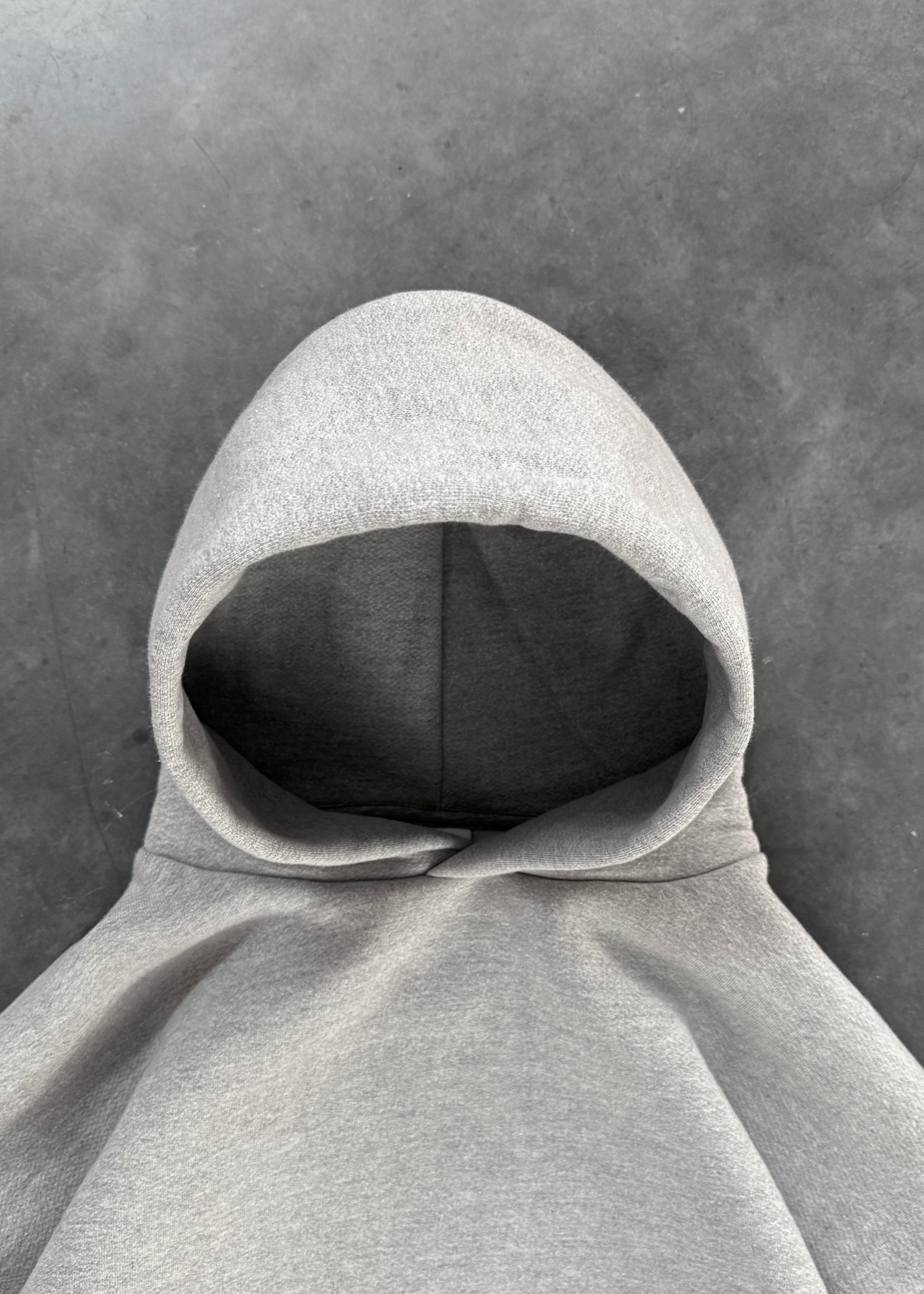 AKIMBO HOODIE - HEATHER GREY