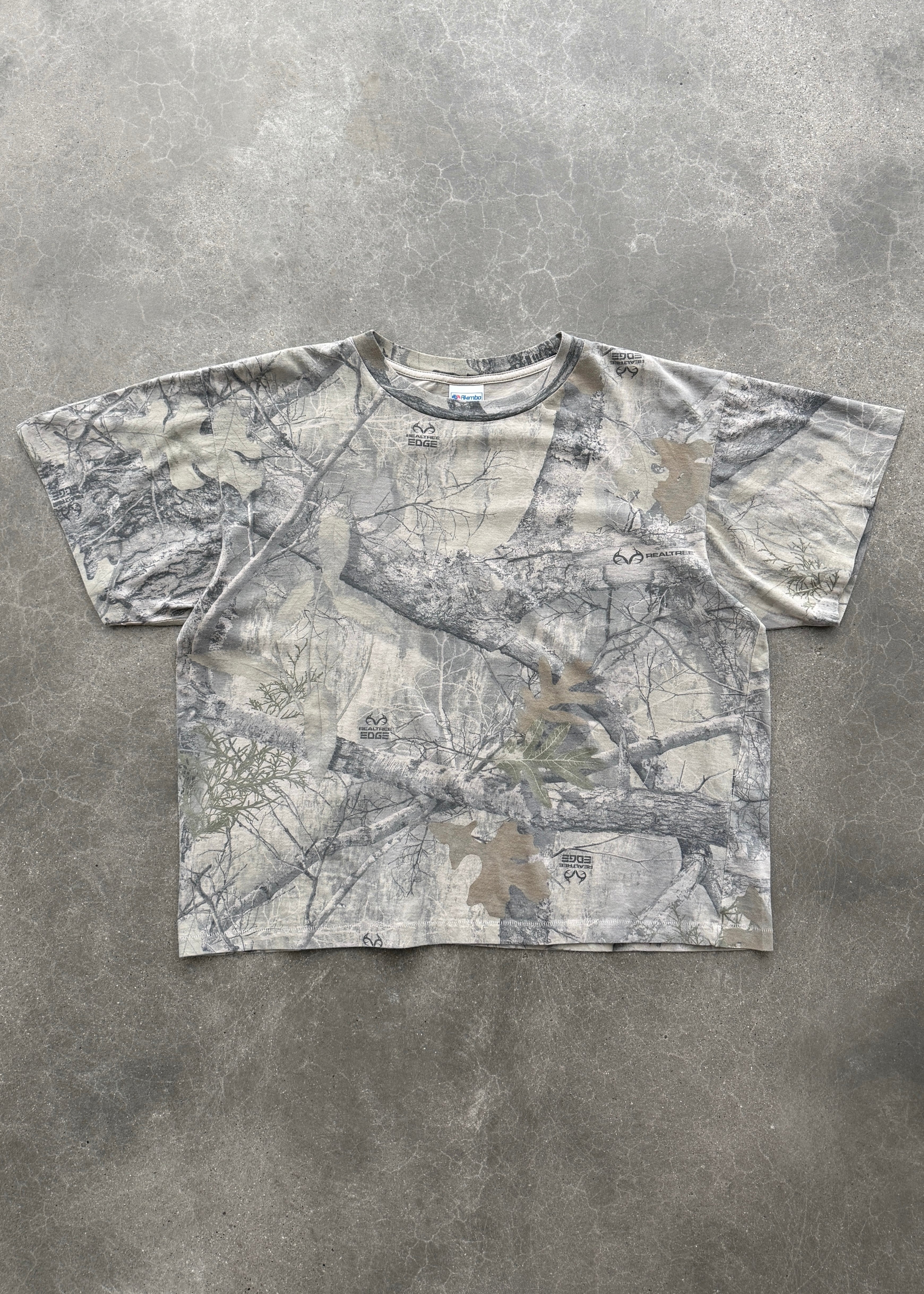 "CHAIN-PEEKER" LIGHT-WEIGHT TEE - REALTREE® CAMO
