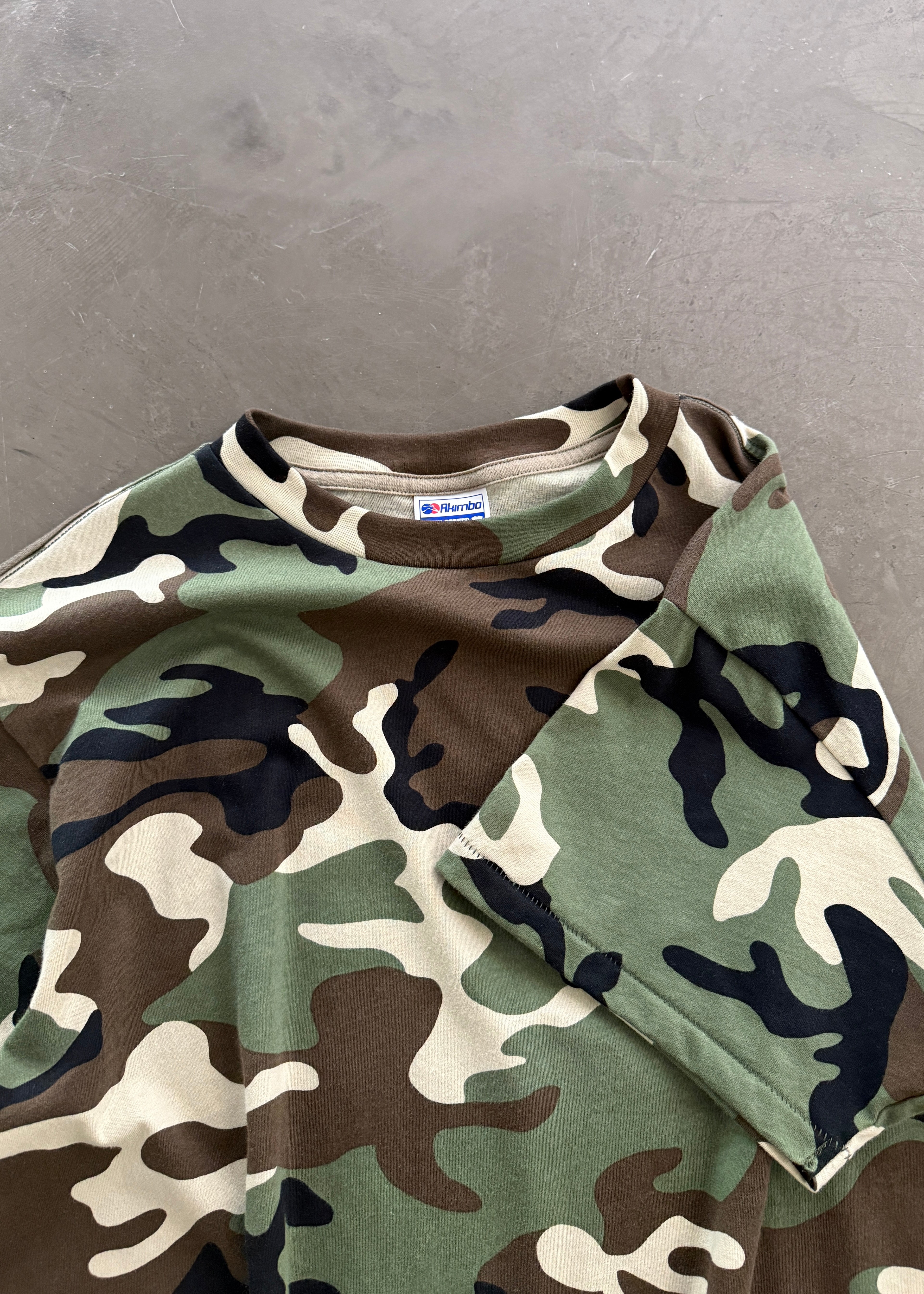 “CHAIN-PEEKER” SINGLE STITCHED TEE - WOODLAND CAMO
