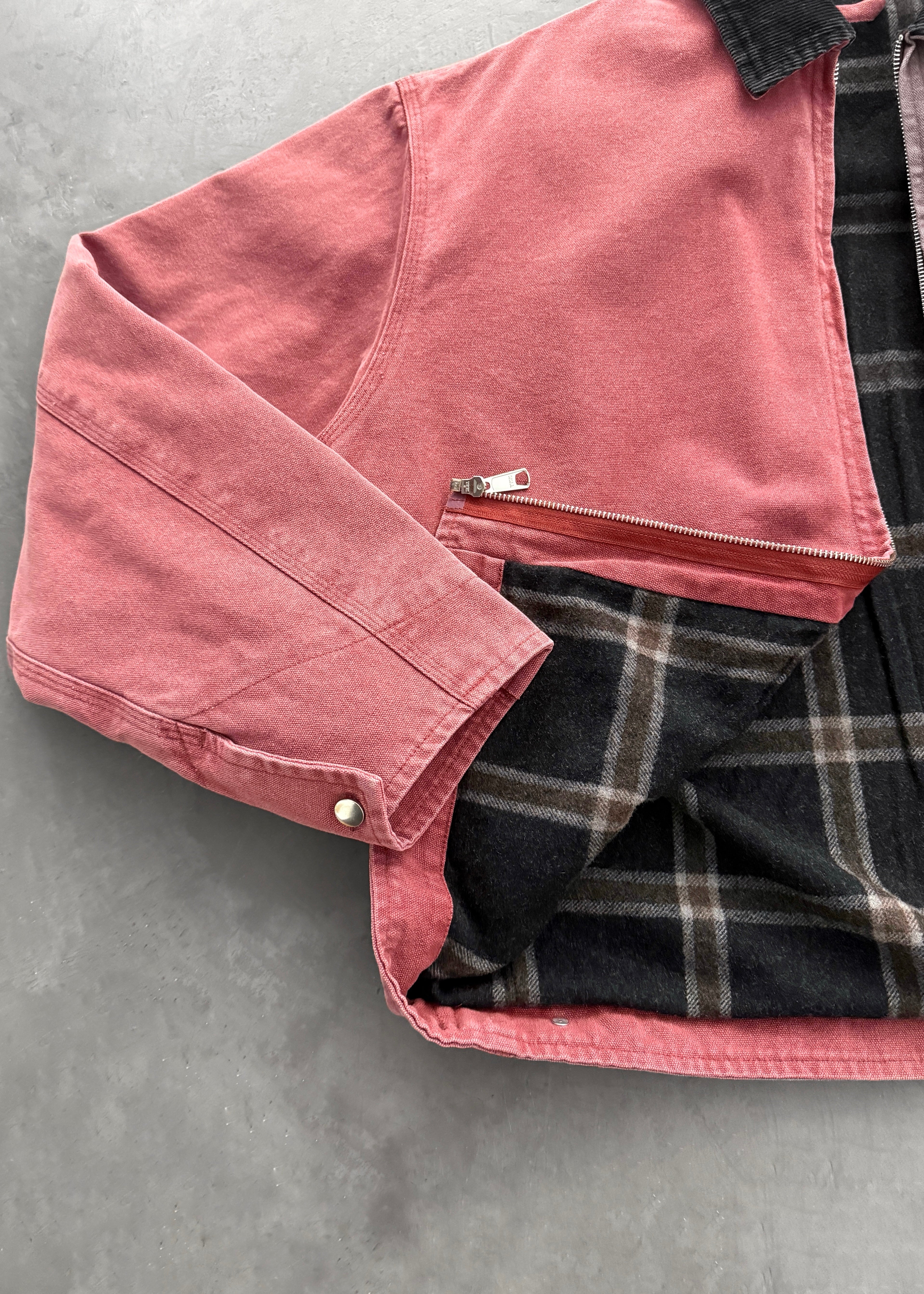 AKIMBO LAYTON JACKET - FADED MAROON