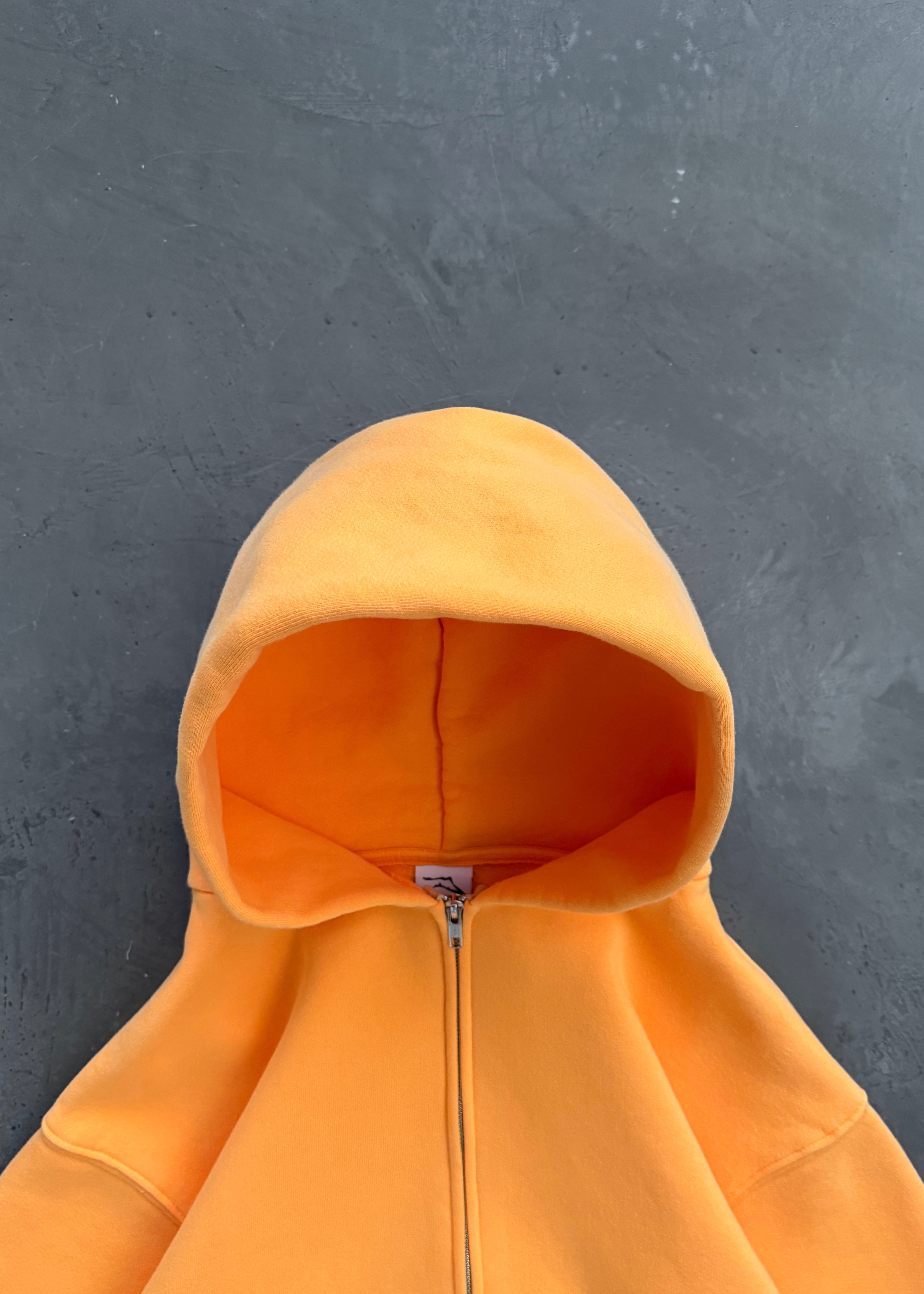 AKIMBO ZIP-UP HOODIE - BLAZING ORANGE