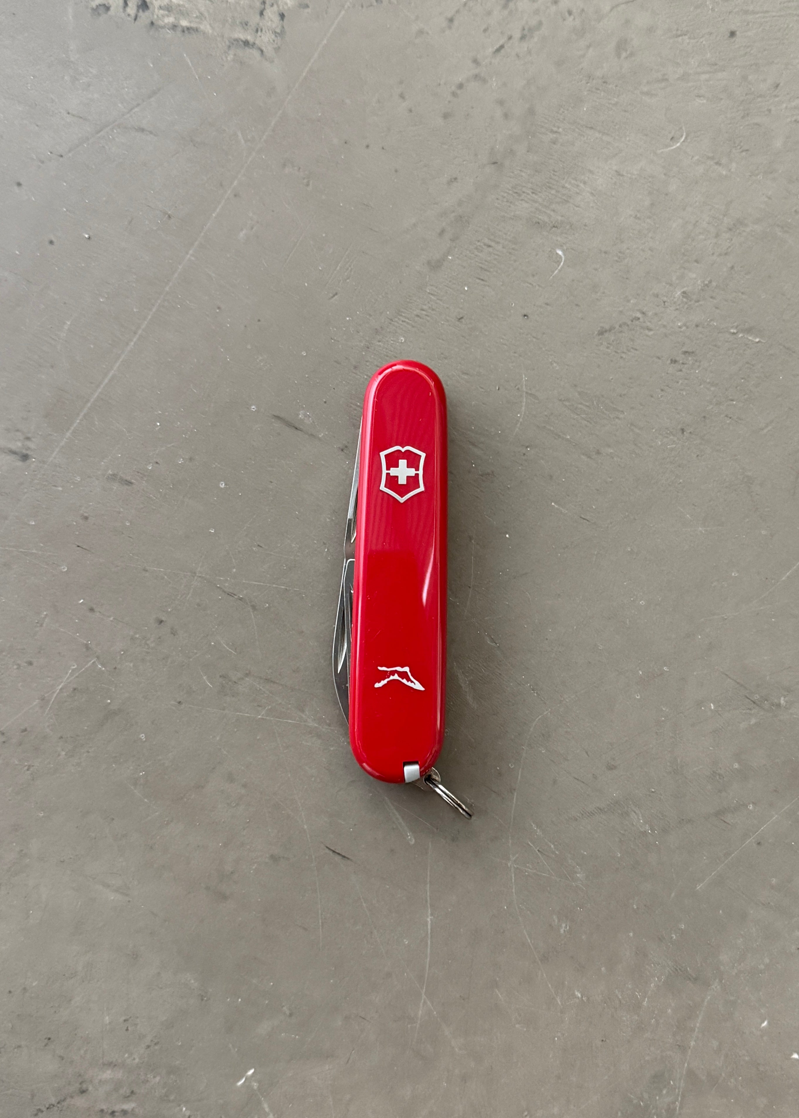 AKIMBO / VICTORINOX 84MM RECRUIT KNIFE