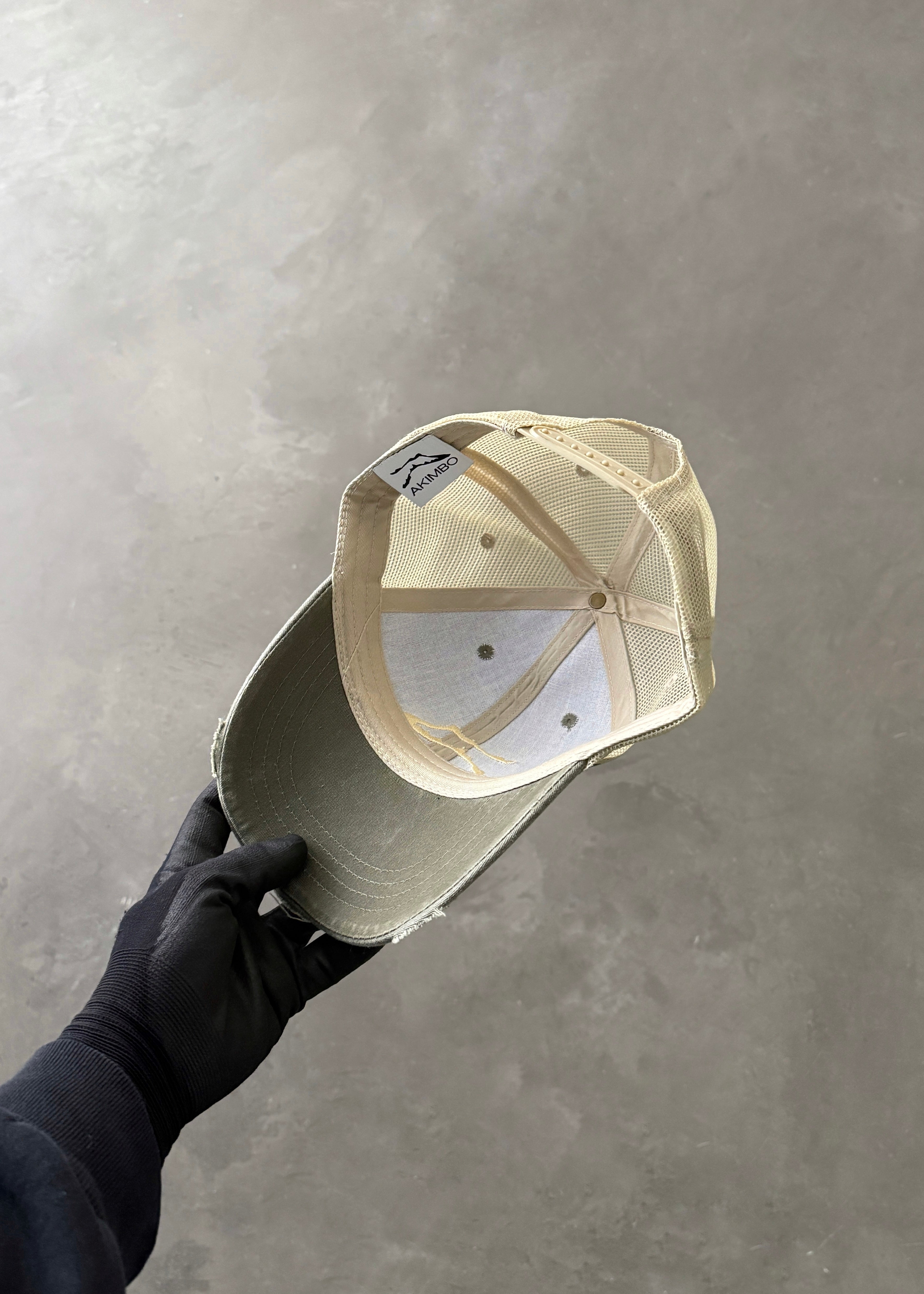 DISTRESSED RANGE MESH CAP - OLIVE