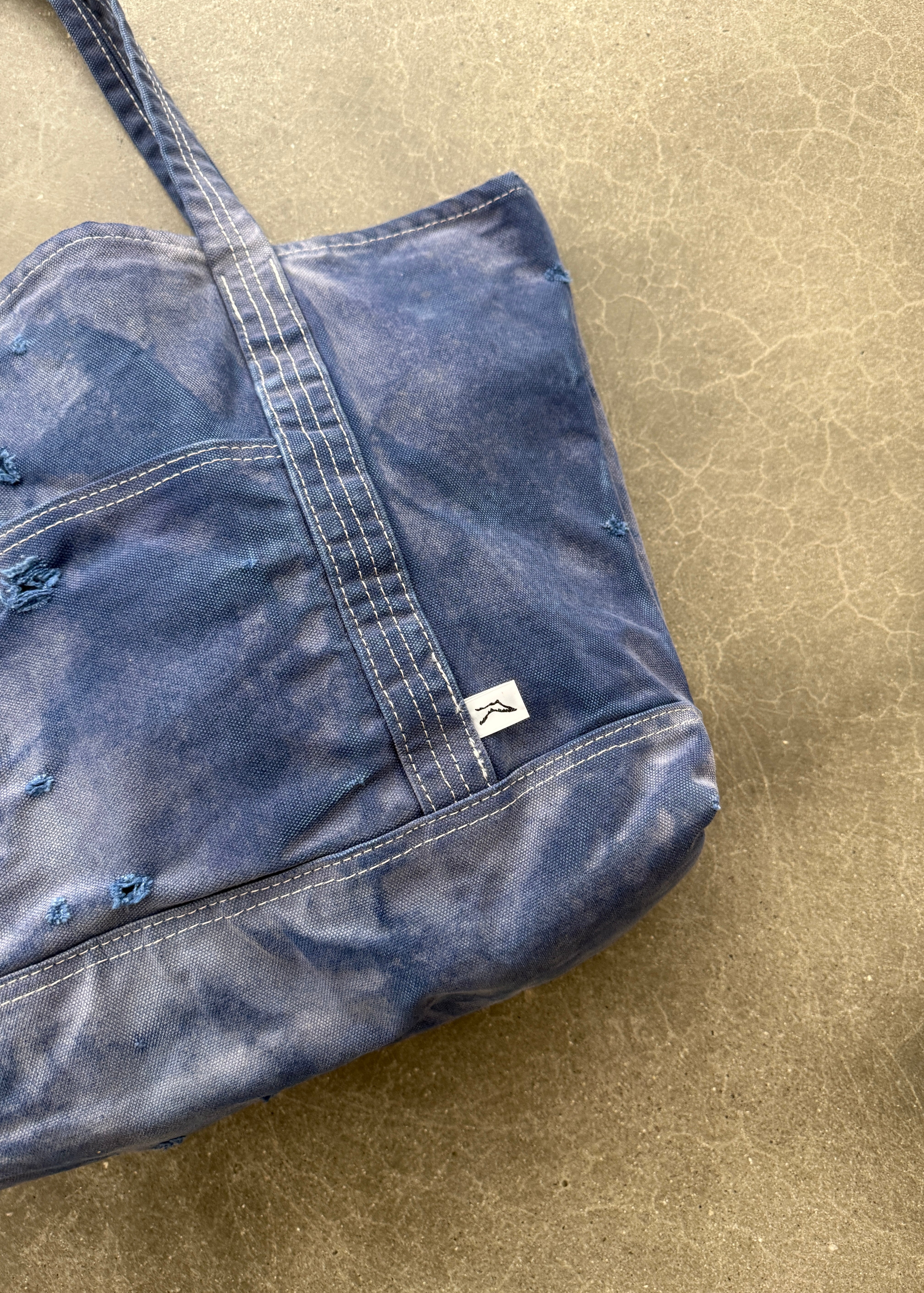 DISTRESSED TOTE BAG - FADED NAVY