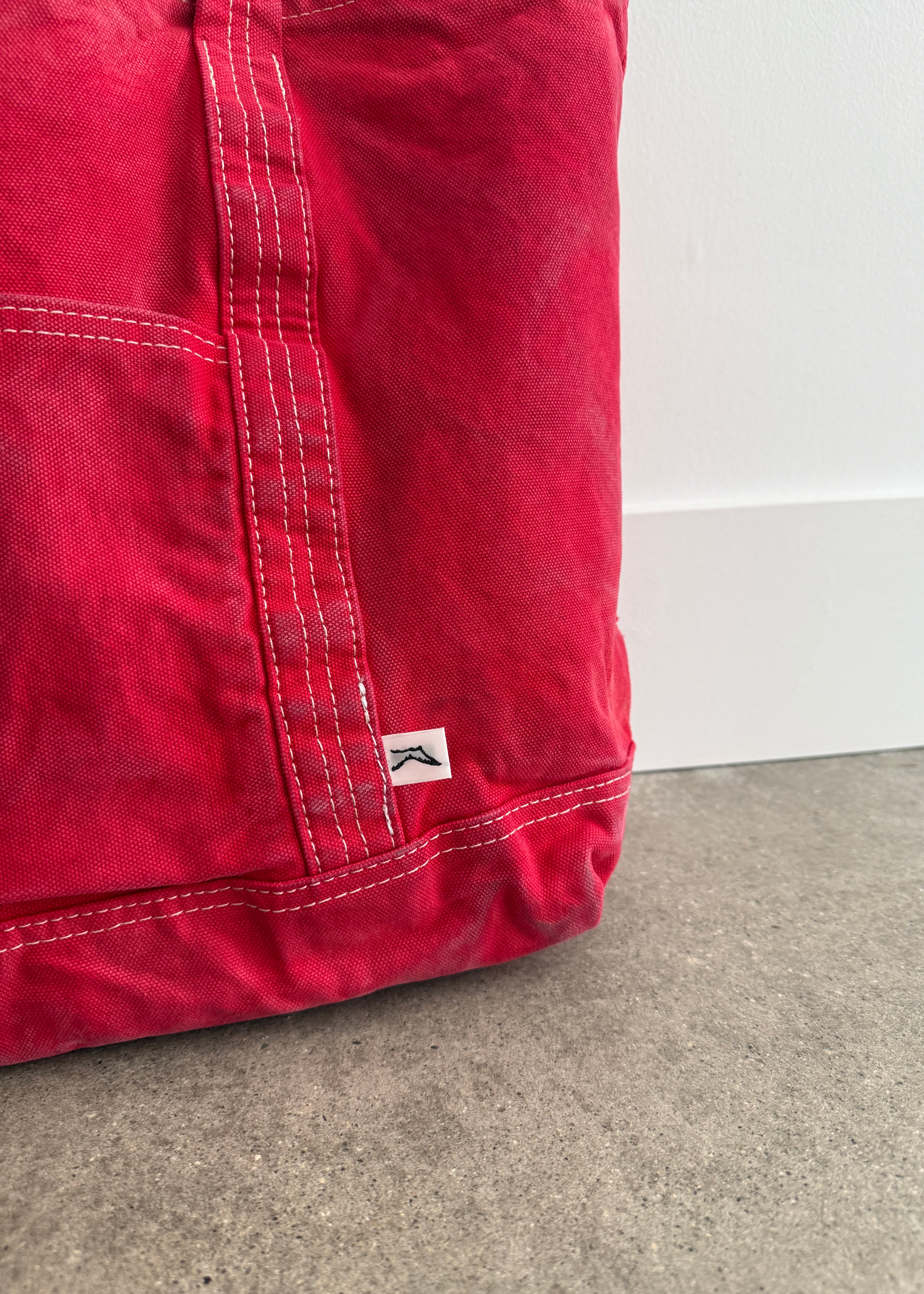 DISTRESSED TOTE BAG - FADED RED