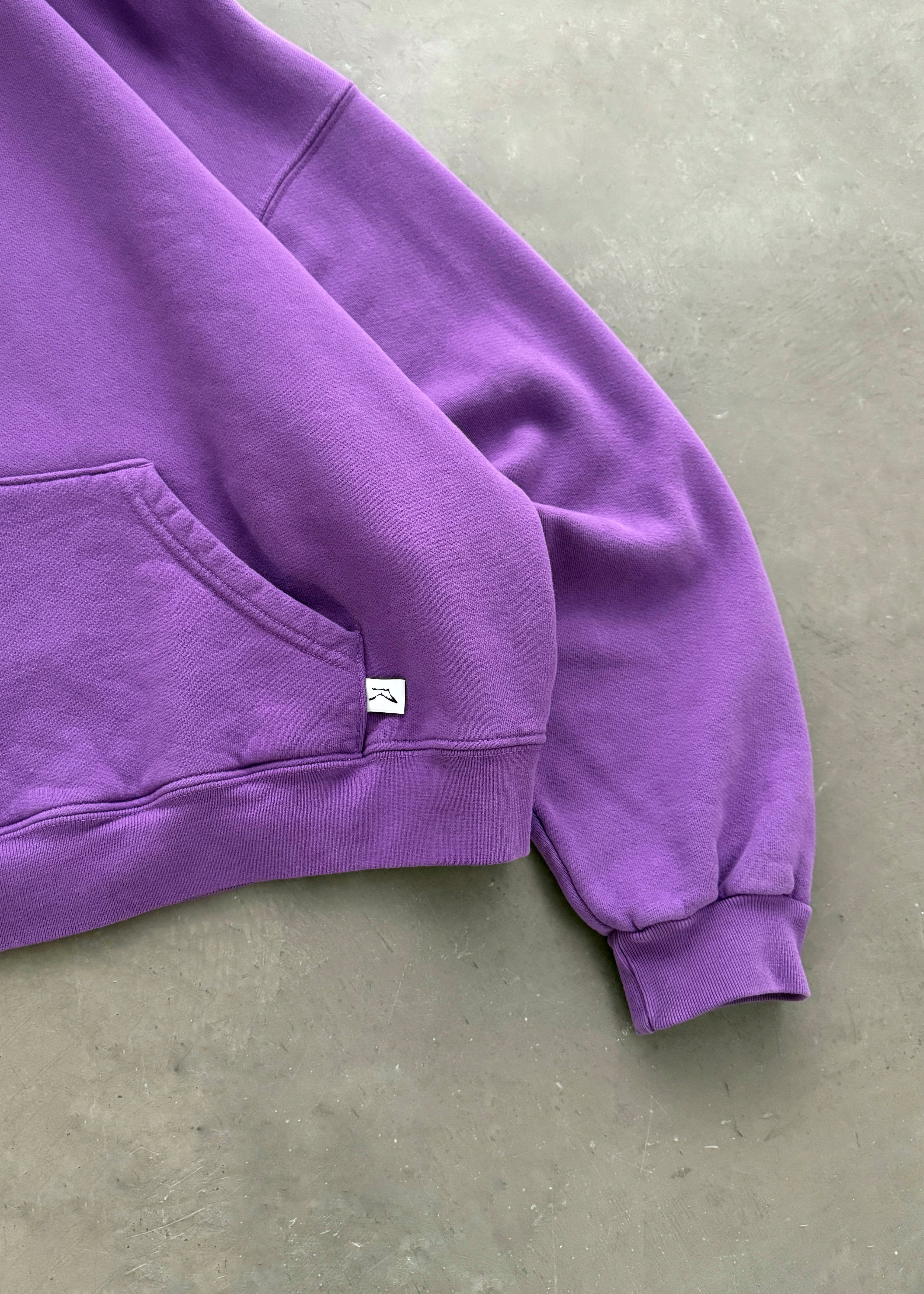 AKIMBO HOODIE - PLUM