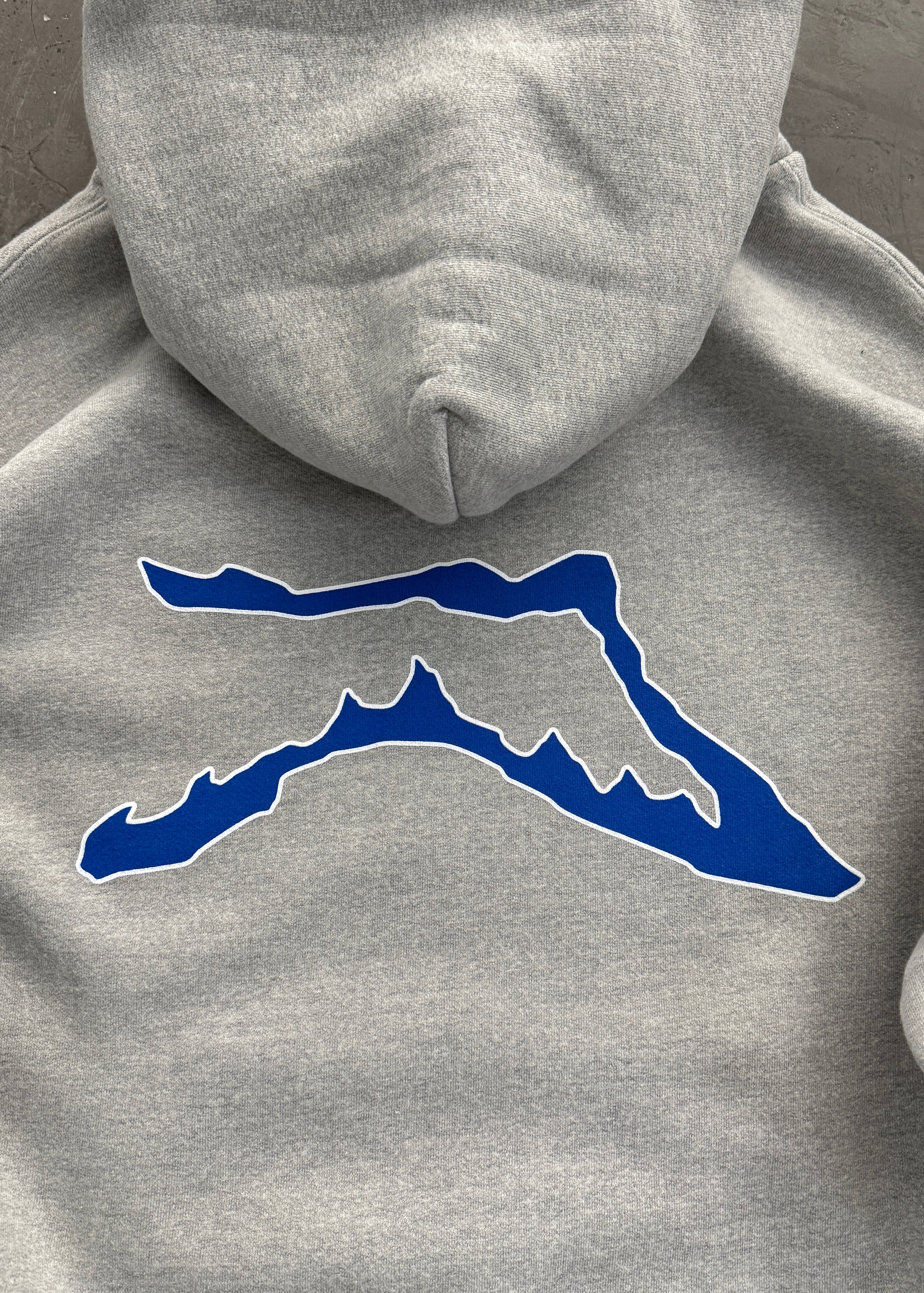 AKIMBO HOODIE - BRIGHAM YOUNG UNIVERSITY® ALTERNATE