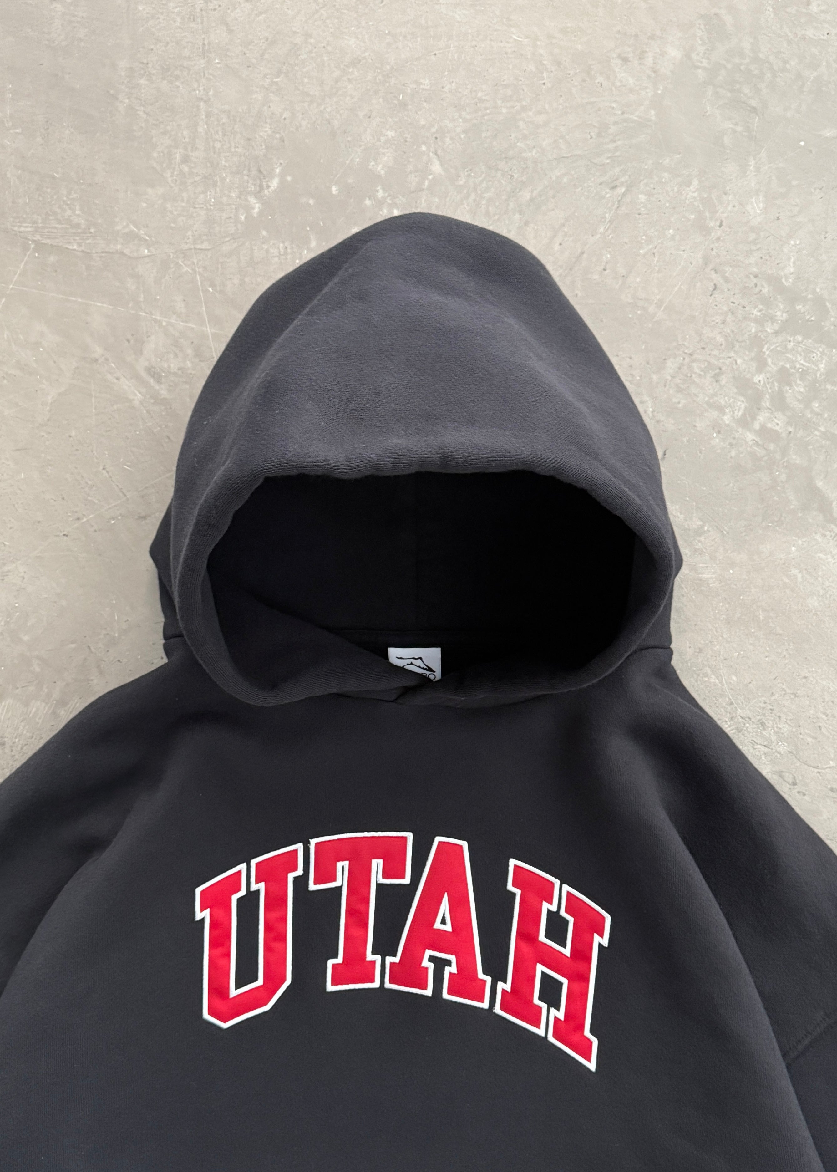 AKIMBO HOODIE - UNIVERSITY OF UTAH® ALTERNATE