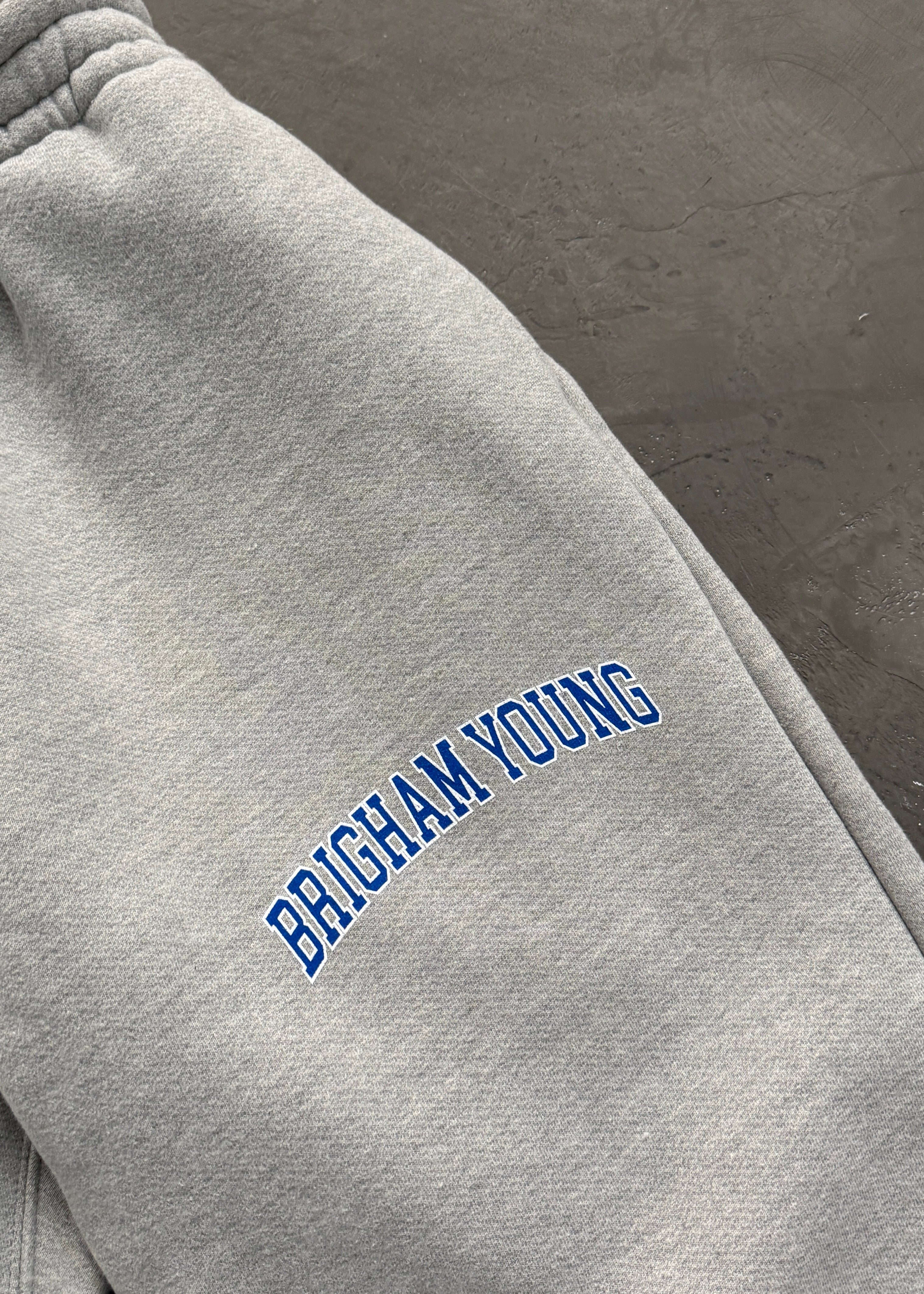 AKIMBO STRAIGHT-LEG SWEATPANTS -BRIGHAM YOUNG UNIVERSITY® ALTERNATE