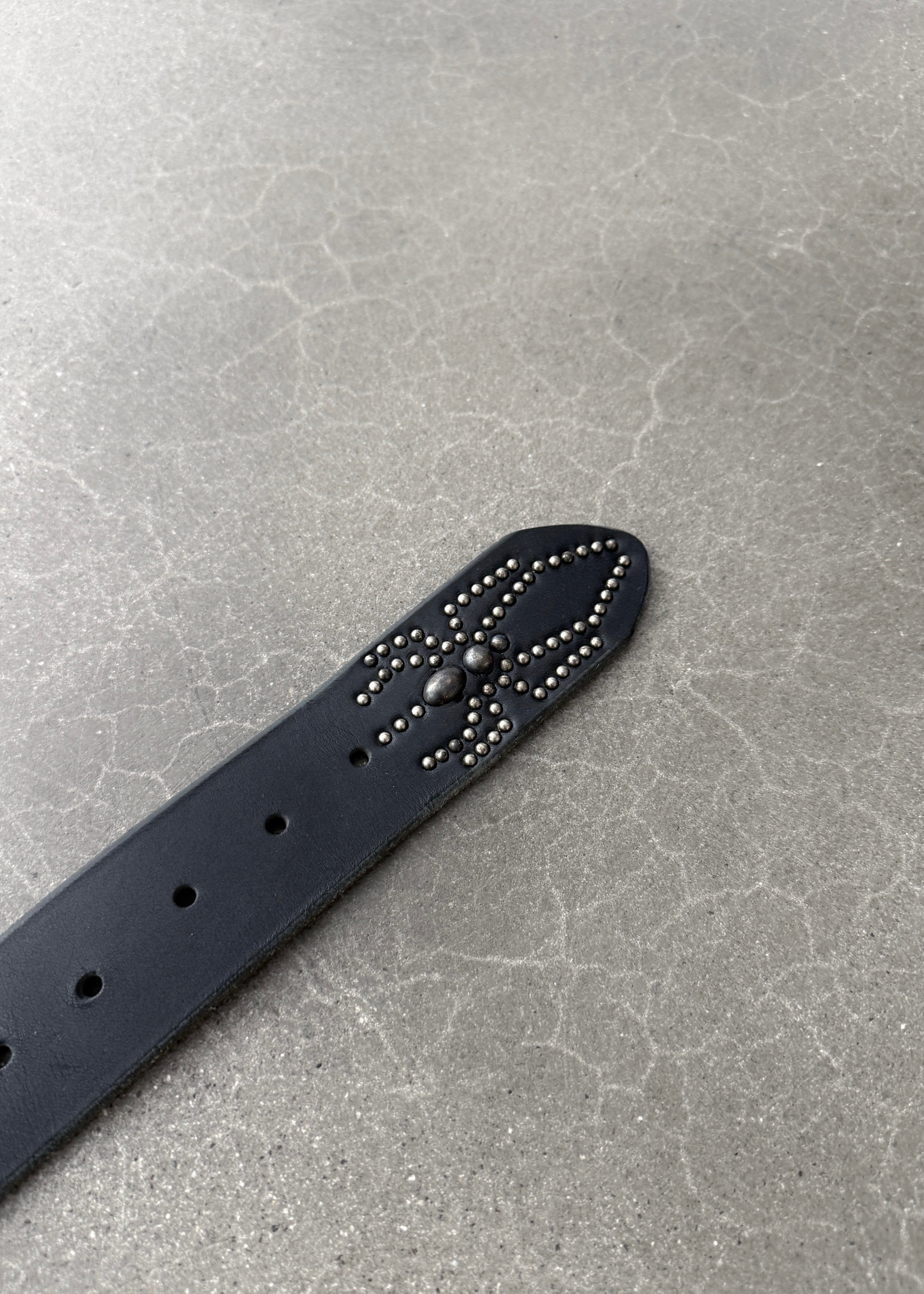 LEATHER STUDDED BELT