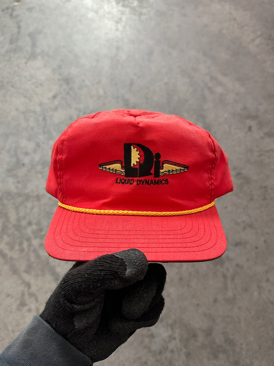SUN FADED RED SNAPBACK HAT - 1990S