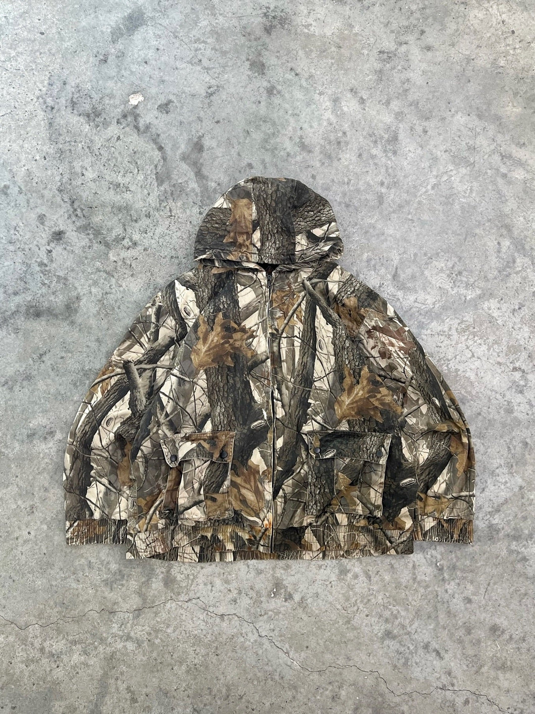 FADED FOREST CAMOUFLAGE HOODED UTILITY CARGO JACKET - 1990S