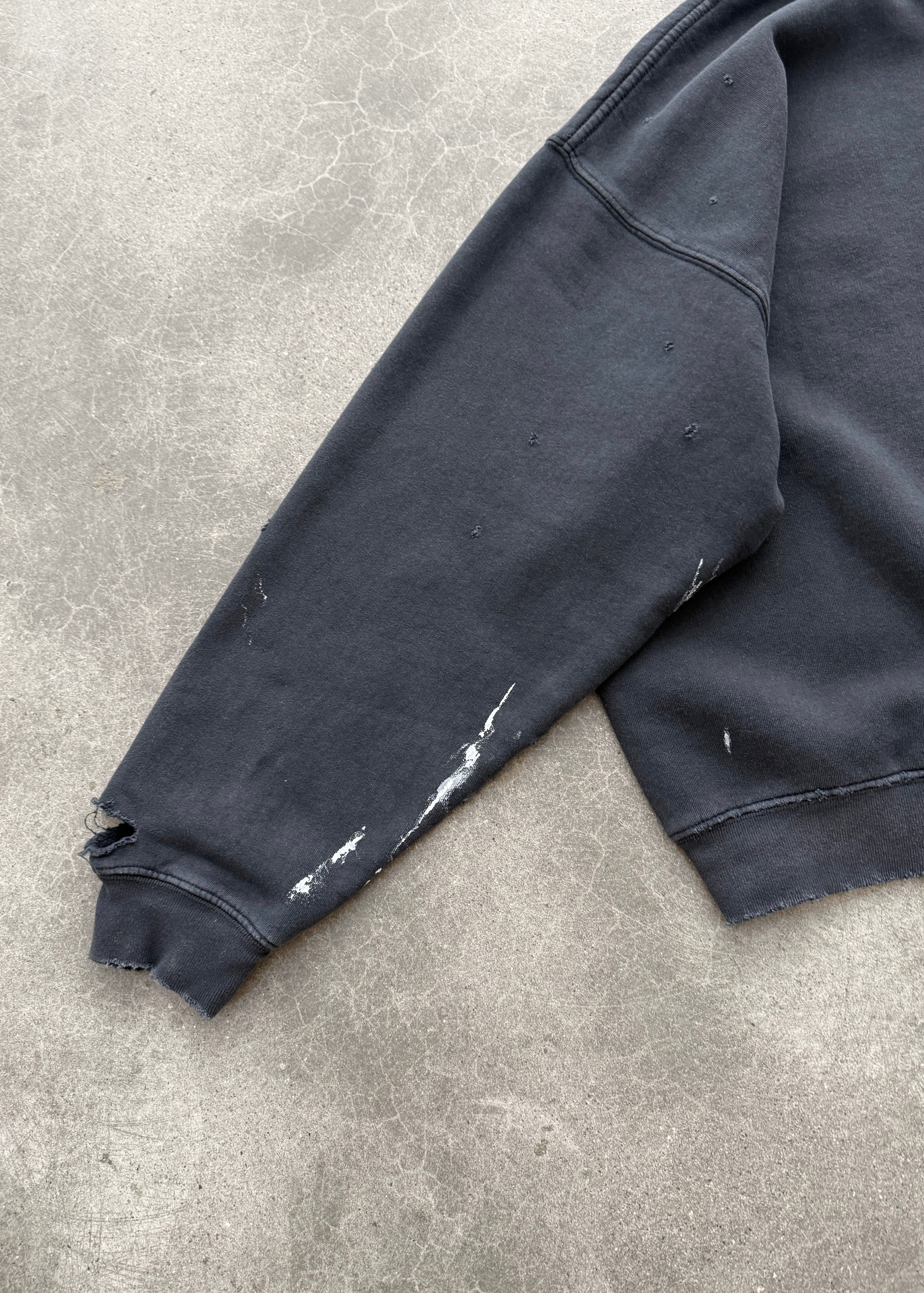 "WATCH-PEEKER" CREWNECK - FADED BLACK