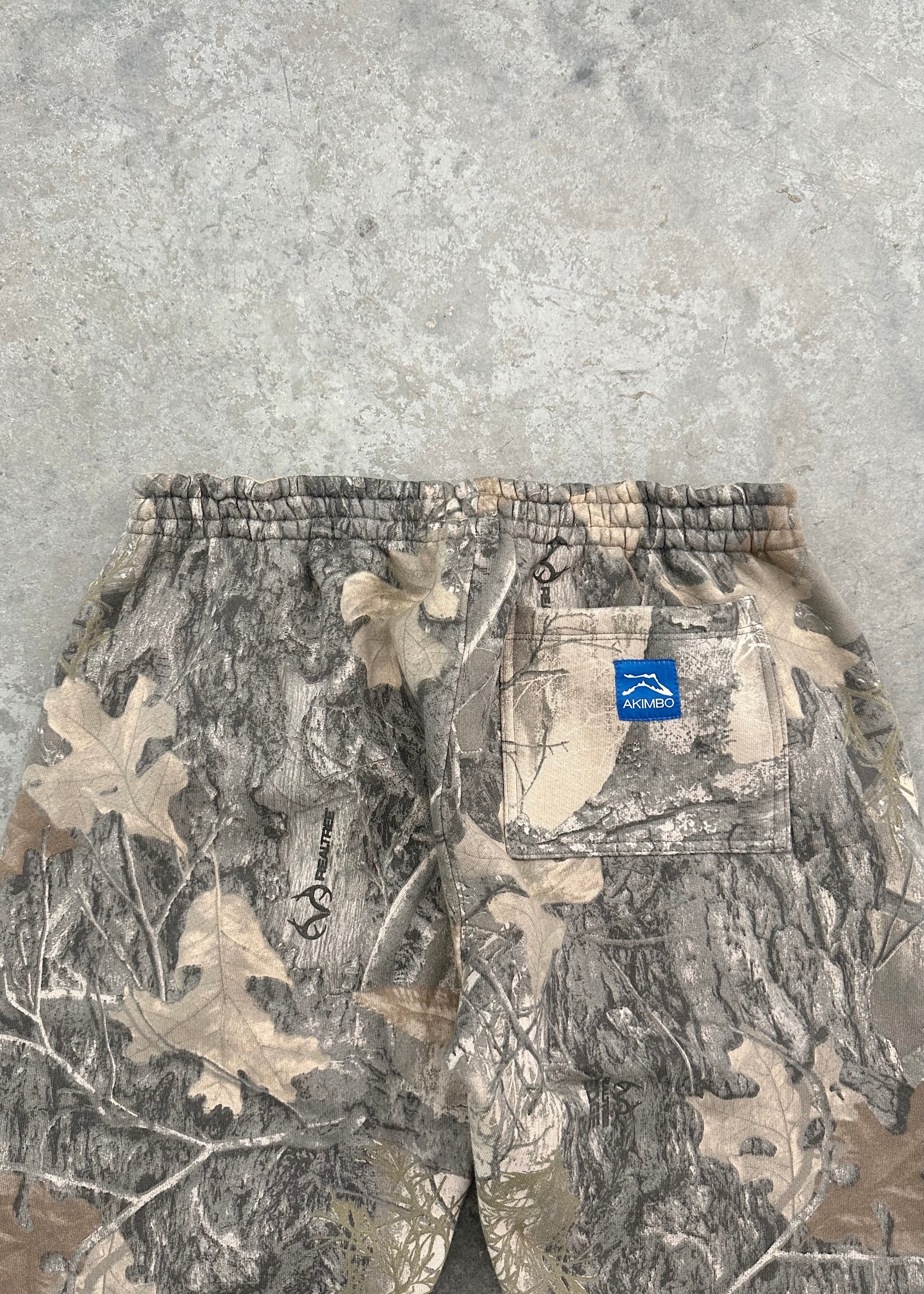 AKIMBO STRAIGHT-LEG SWEATPANTS - REALTREE® CAMO