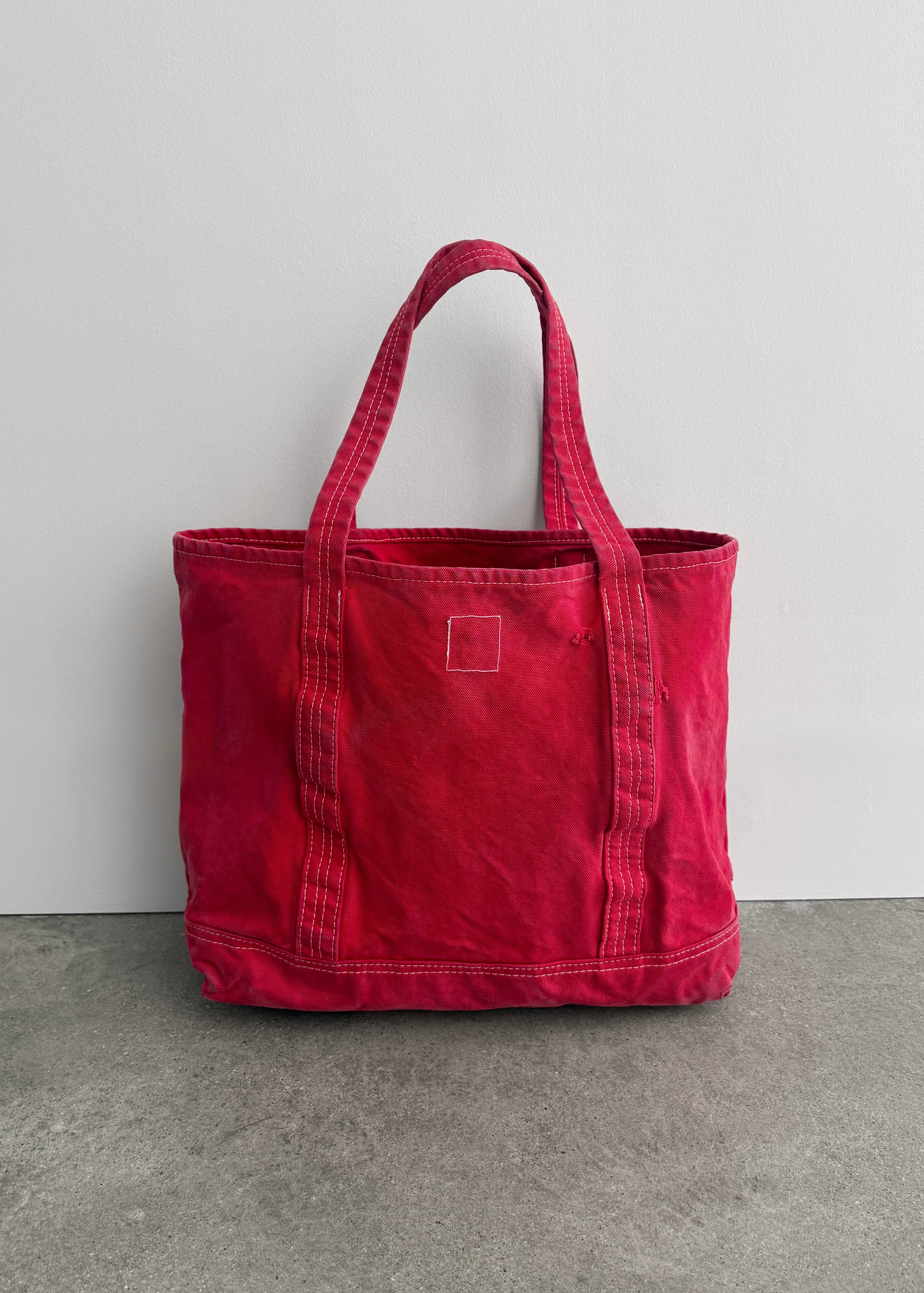 DISTRESSED TOTE BAG - FADED RED
