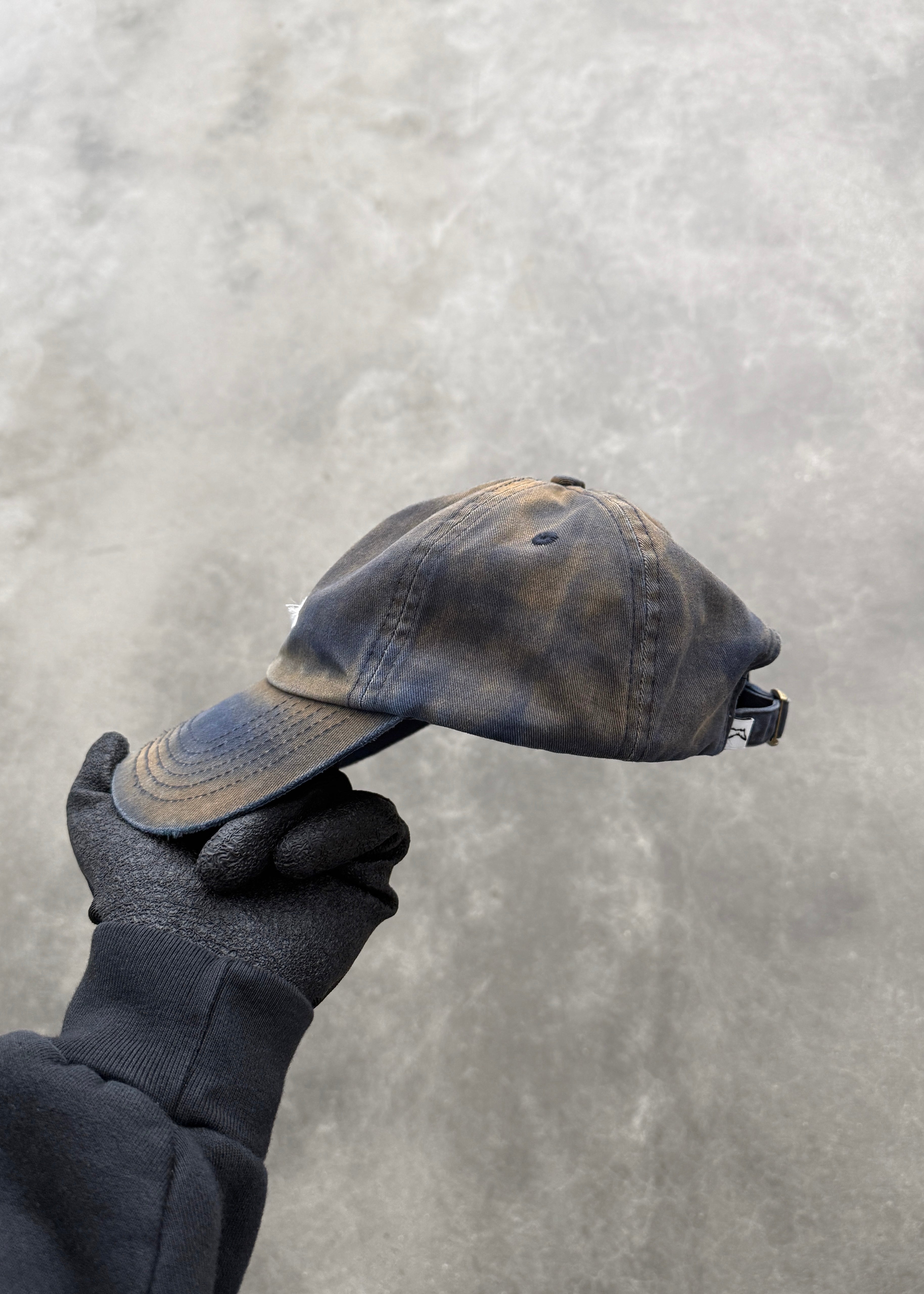 THRASHED LOW PROFILE RANGE CAP - SUN FADED NAVY