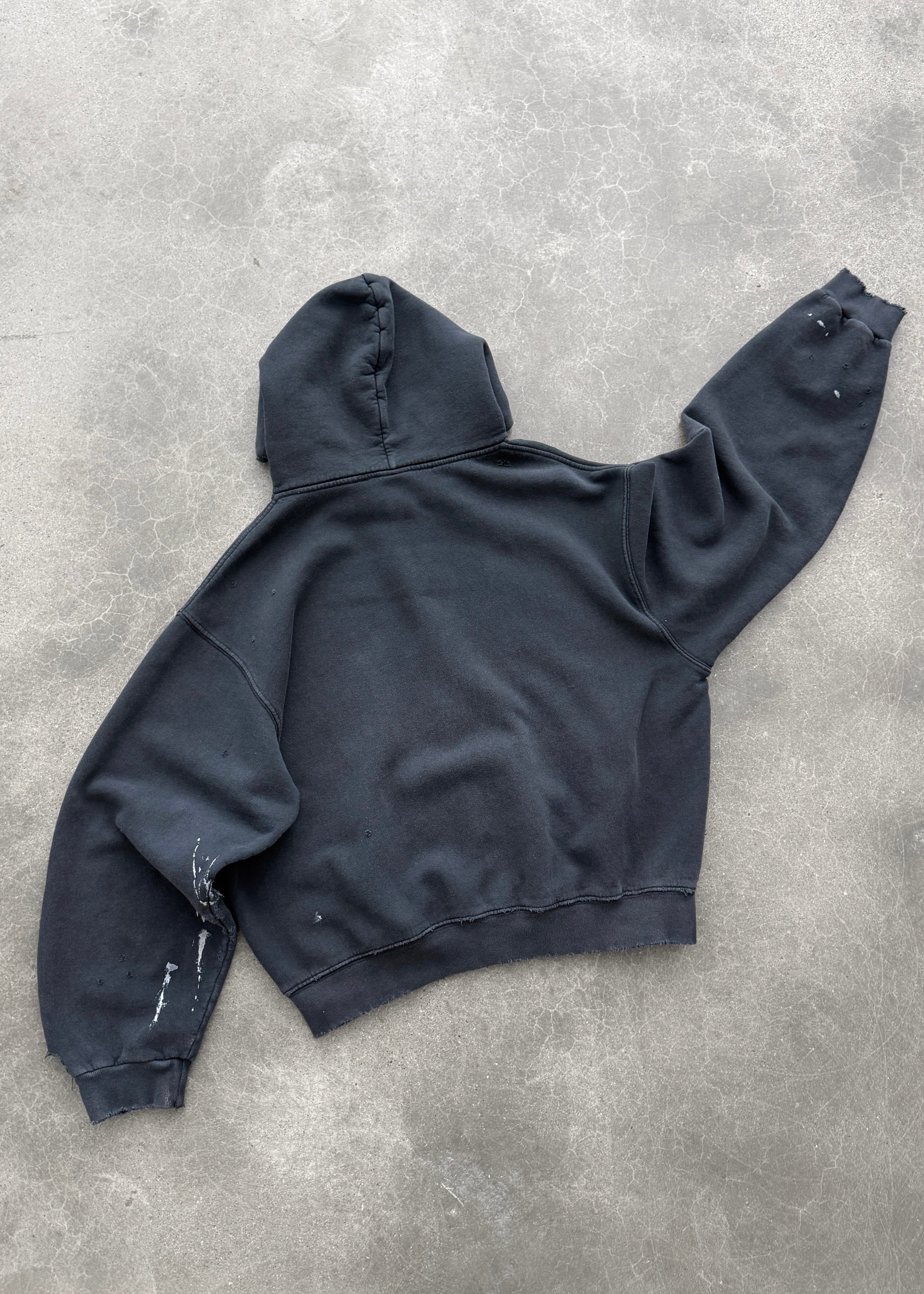 "WATCH PEEKER" ZIP-UP HOODIE - FADED BLACK