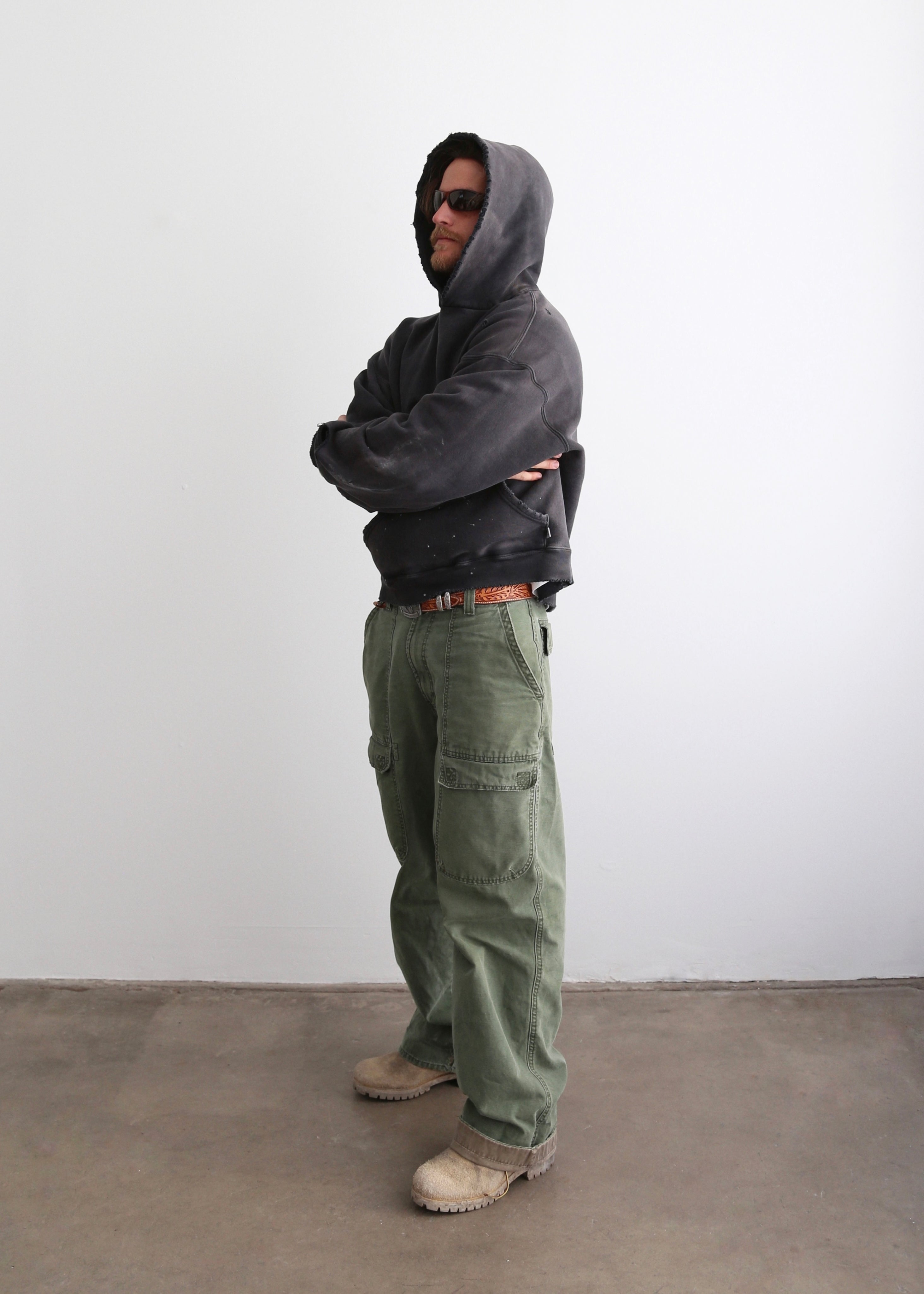 "WATCH-PEEKER" DISTRESSED HOODIE - SUN FADED BLACK