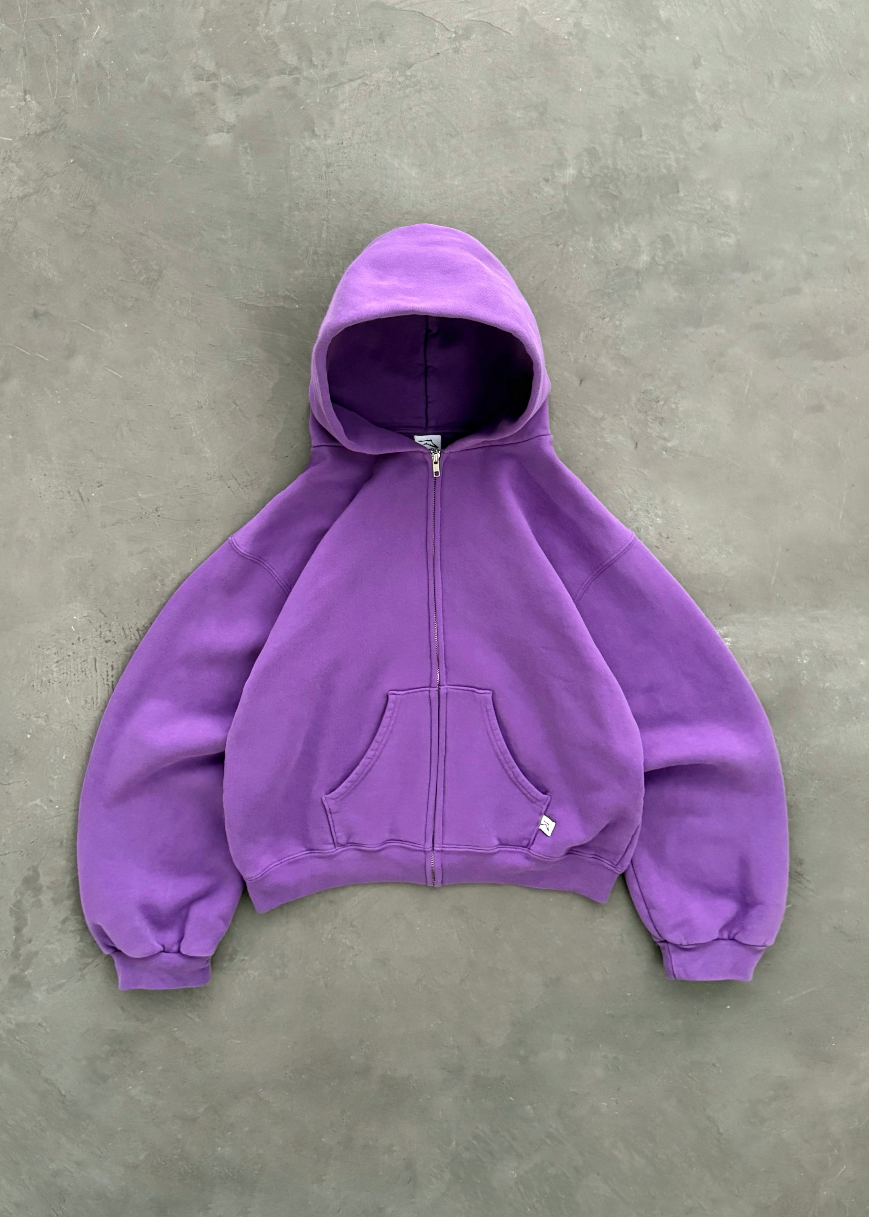 AKIMBO ZIP-UP HOODIE - PLUM