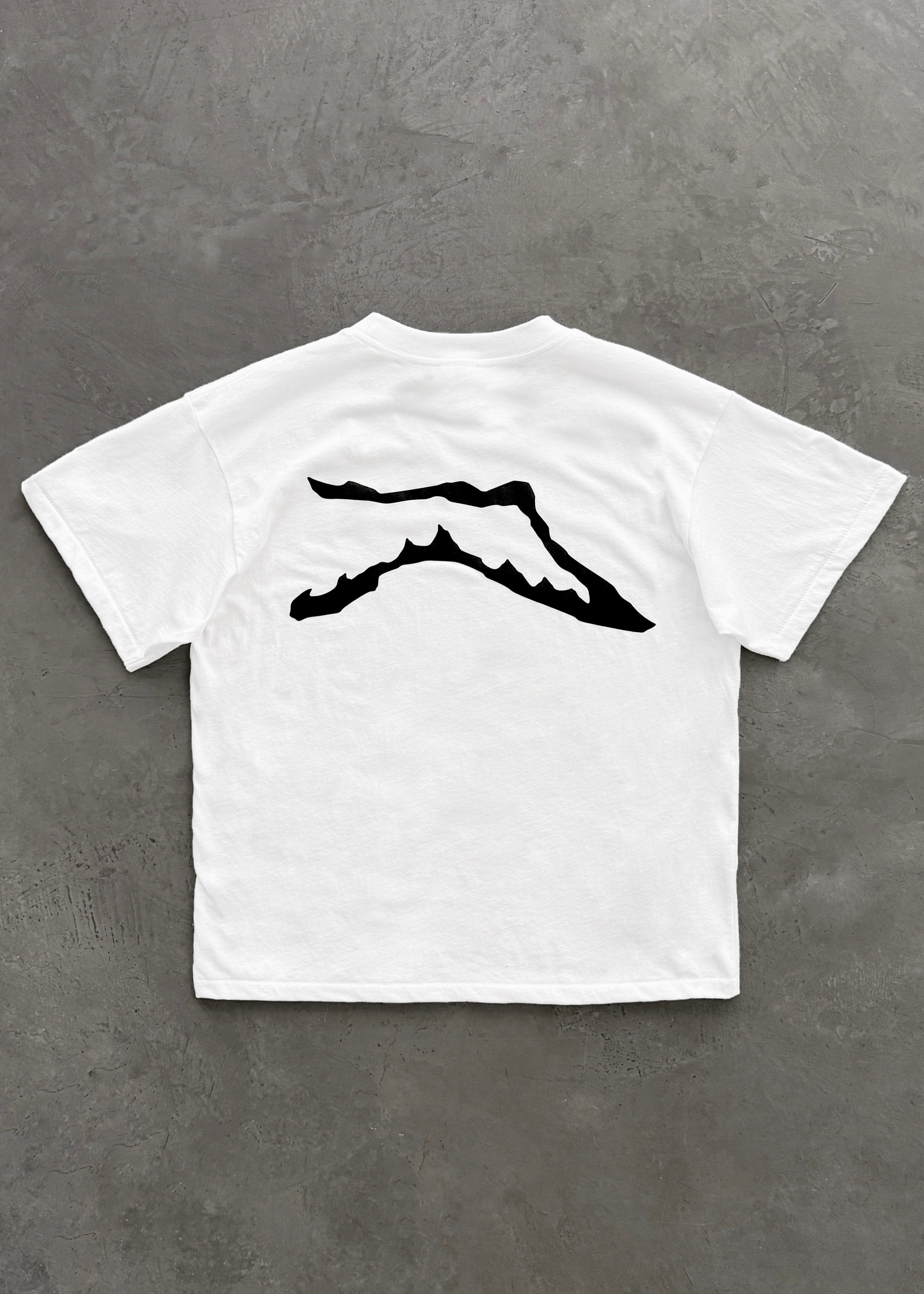 AKIMBO RANGE TEE - WHITE
