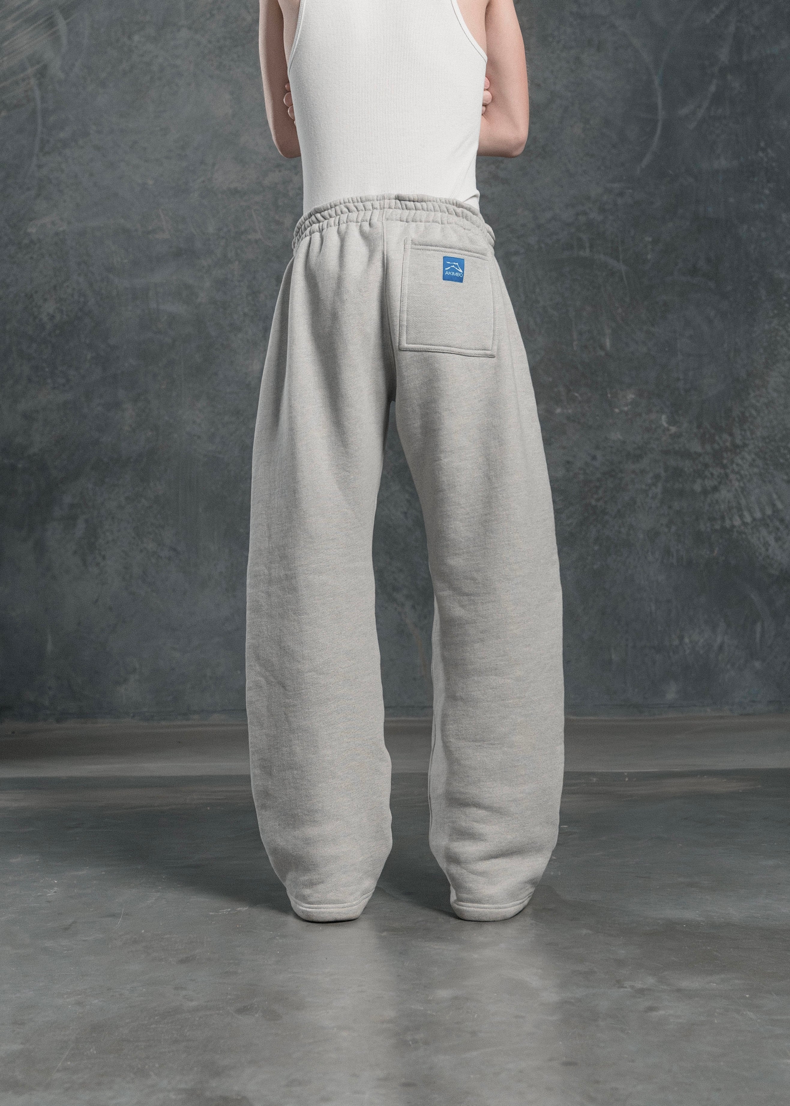 AKIMBO STRAIGHT-LEG SWEATPANTS - HEATHER GREY