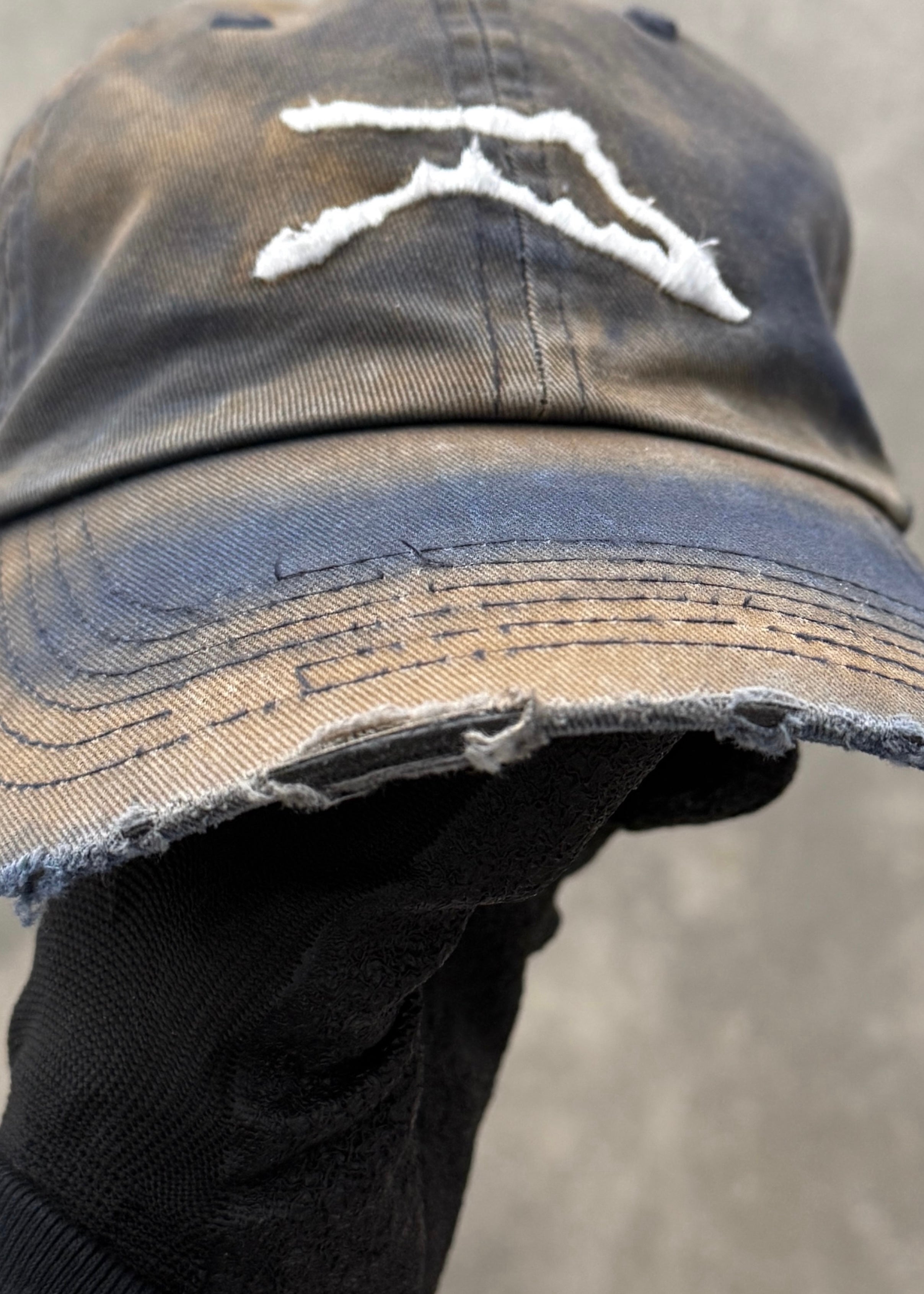 THRASHED LOW PROFILE RANGE CAP - SUN FADED NAVY