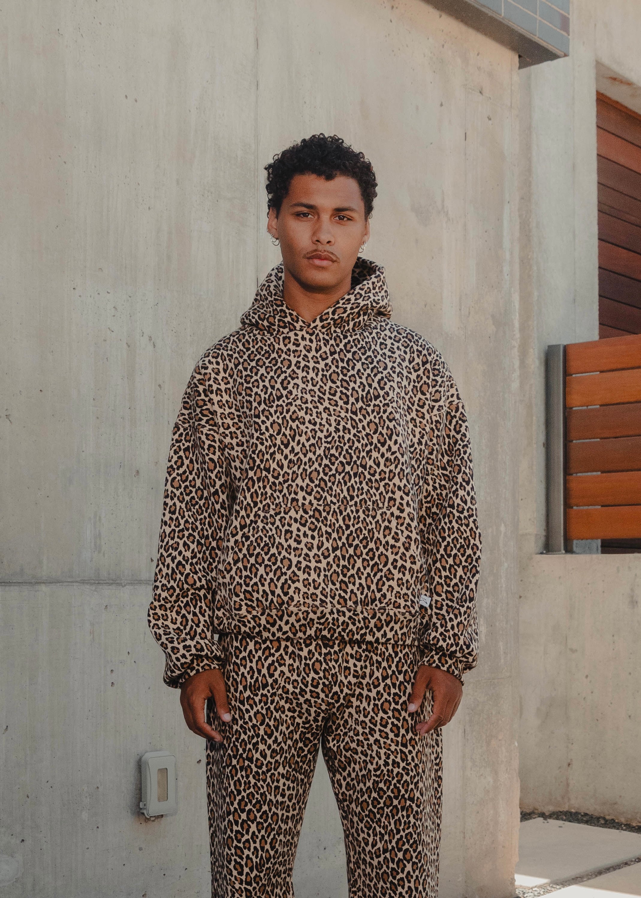 AKIMBO HOODIE - LEOPARD