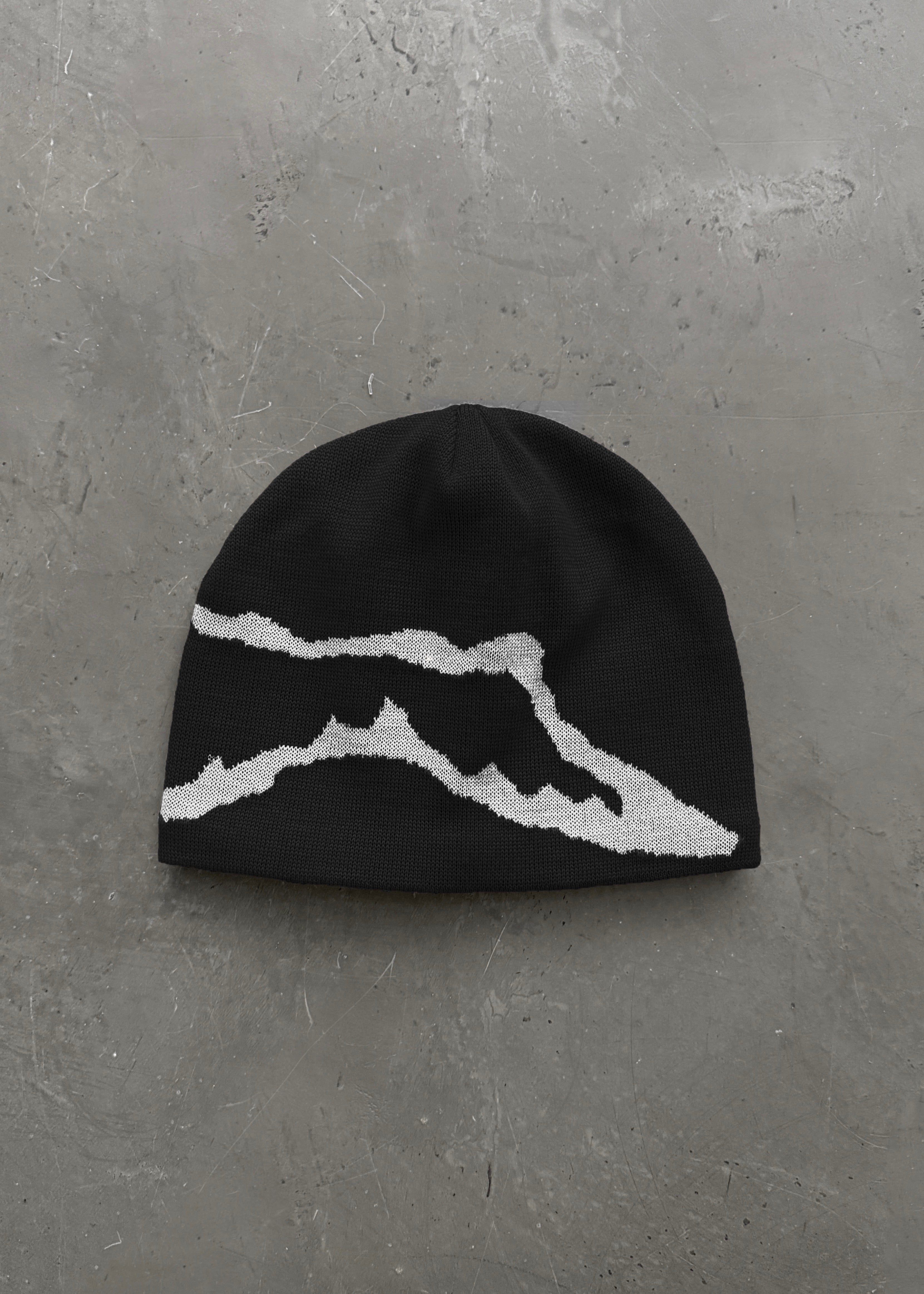 AKIMBO RANGE SKULL CAP - BLACK AND WHITE