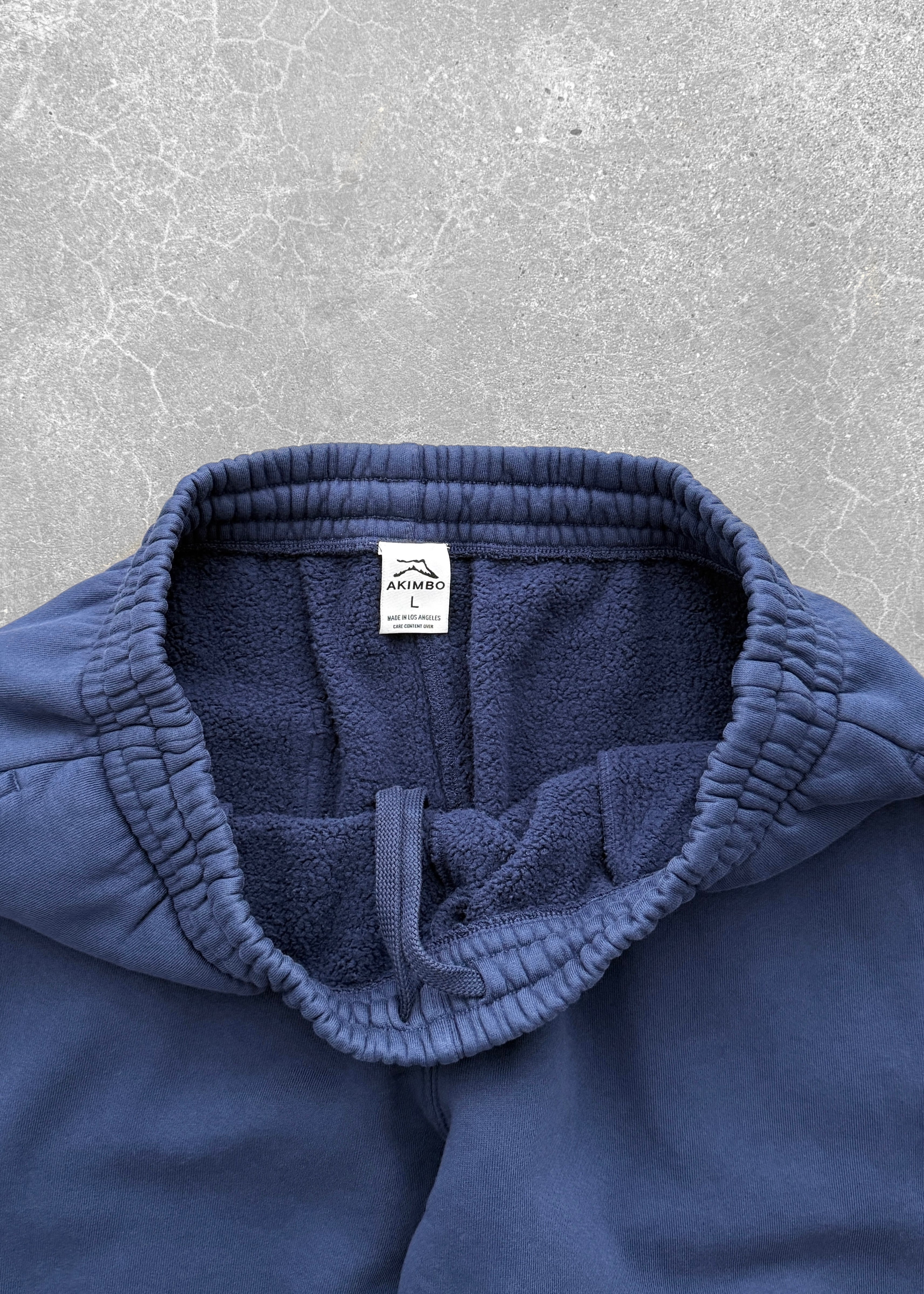 STRAIGHT-LEG SWEATPANTS - NAVY