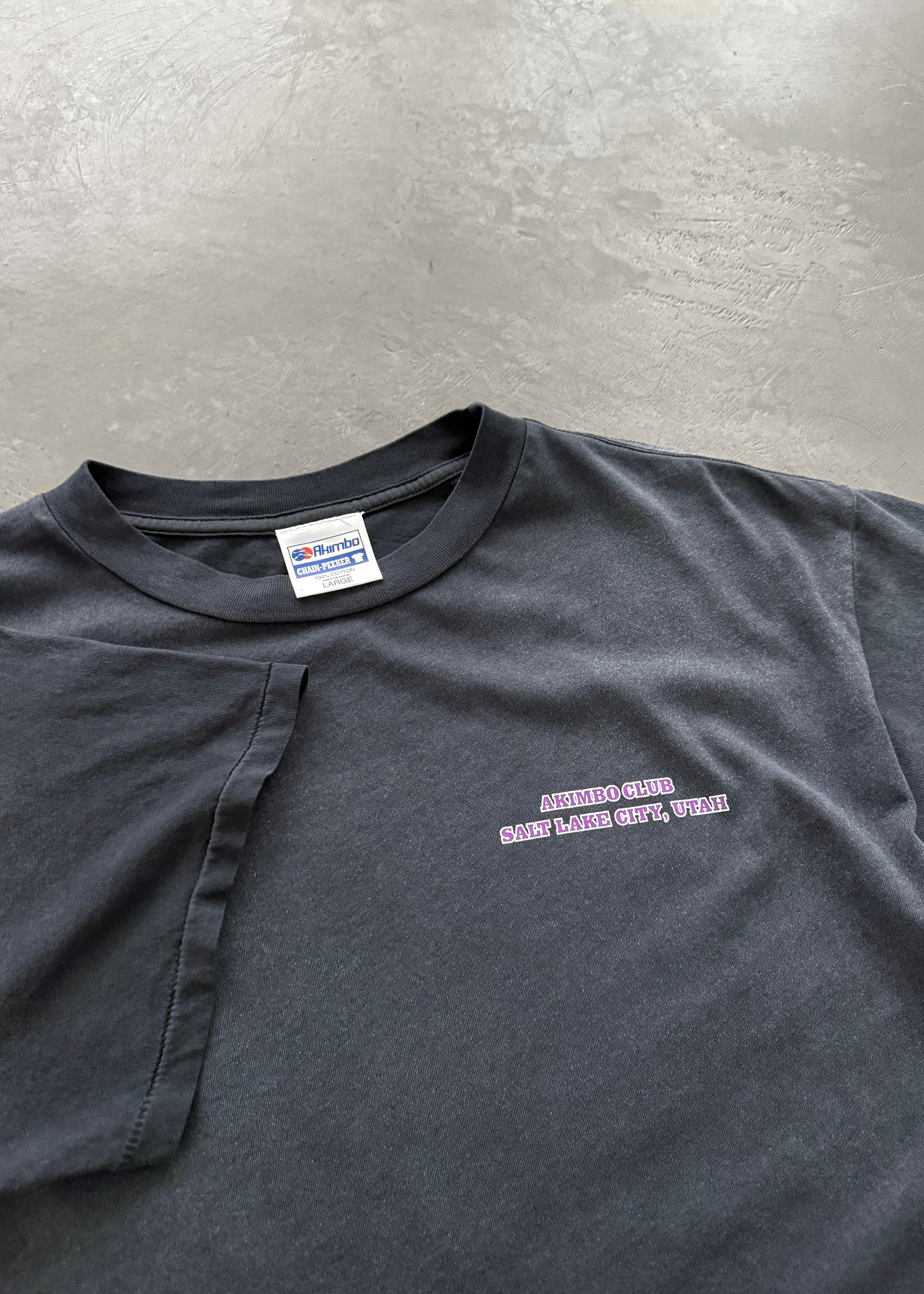 “CHAIN-PEEKER” EAGLE CLUB TEE - SUN FADED BLACK