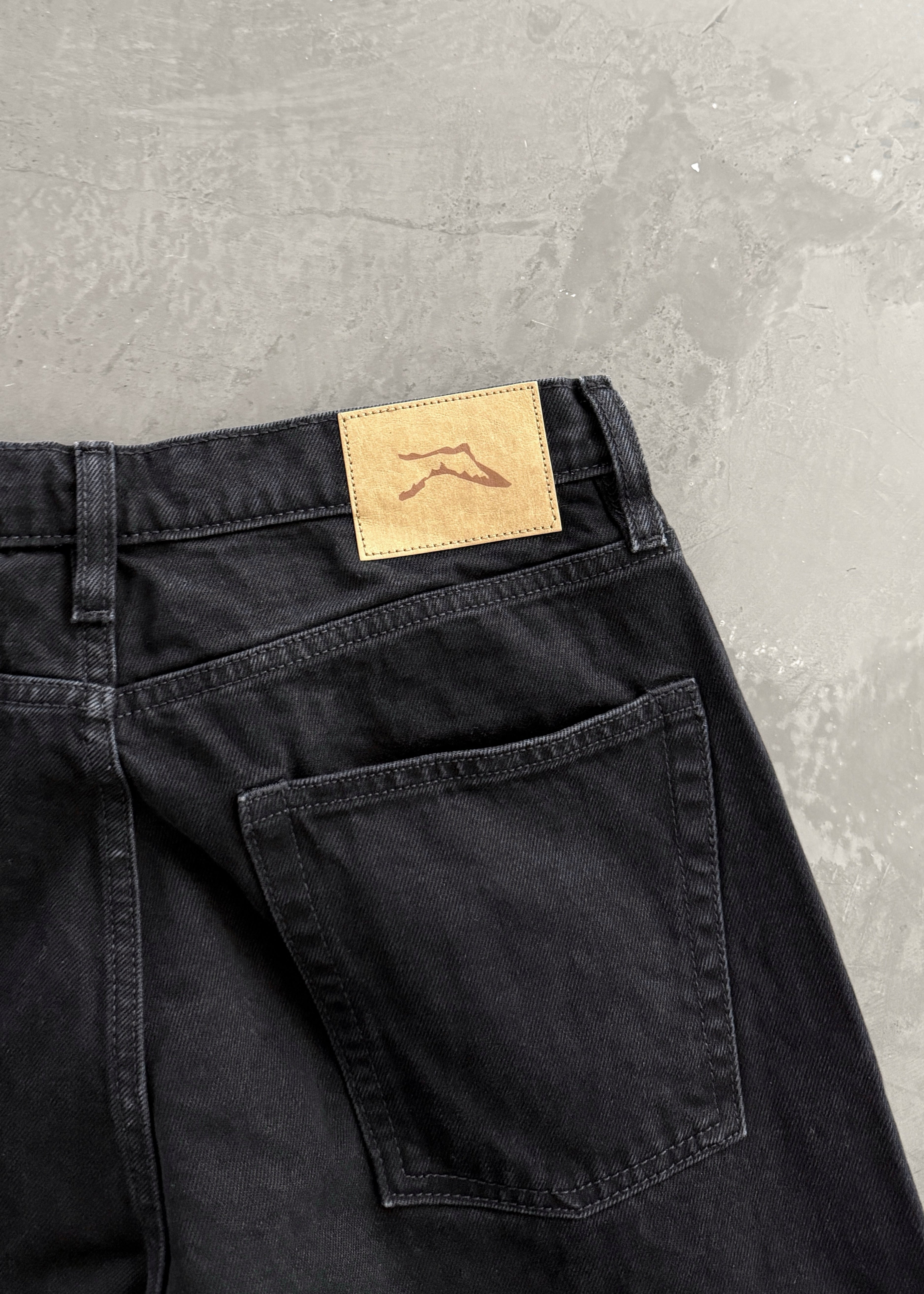 801 BAGGY 5 POCKET JEAN - BLACK